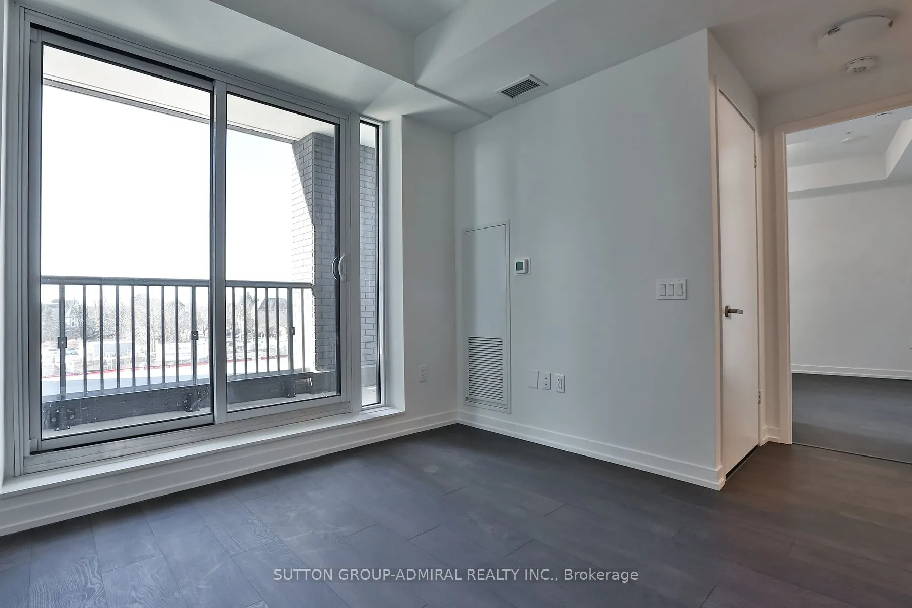 8868 Yonge Street #207E