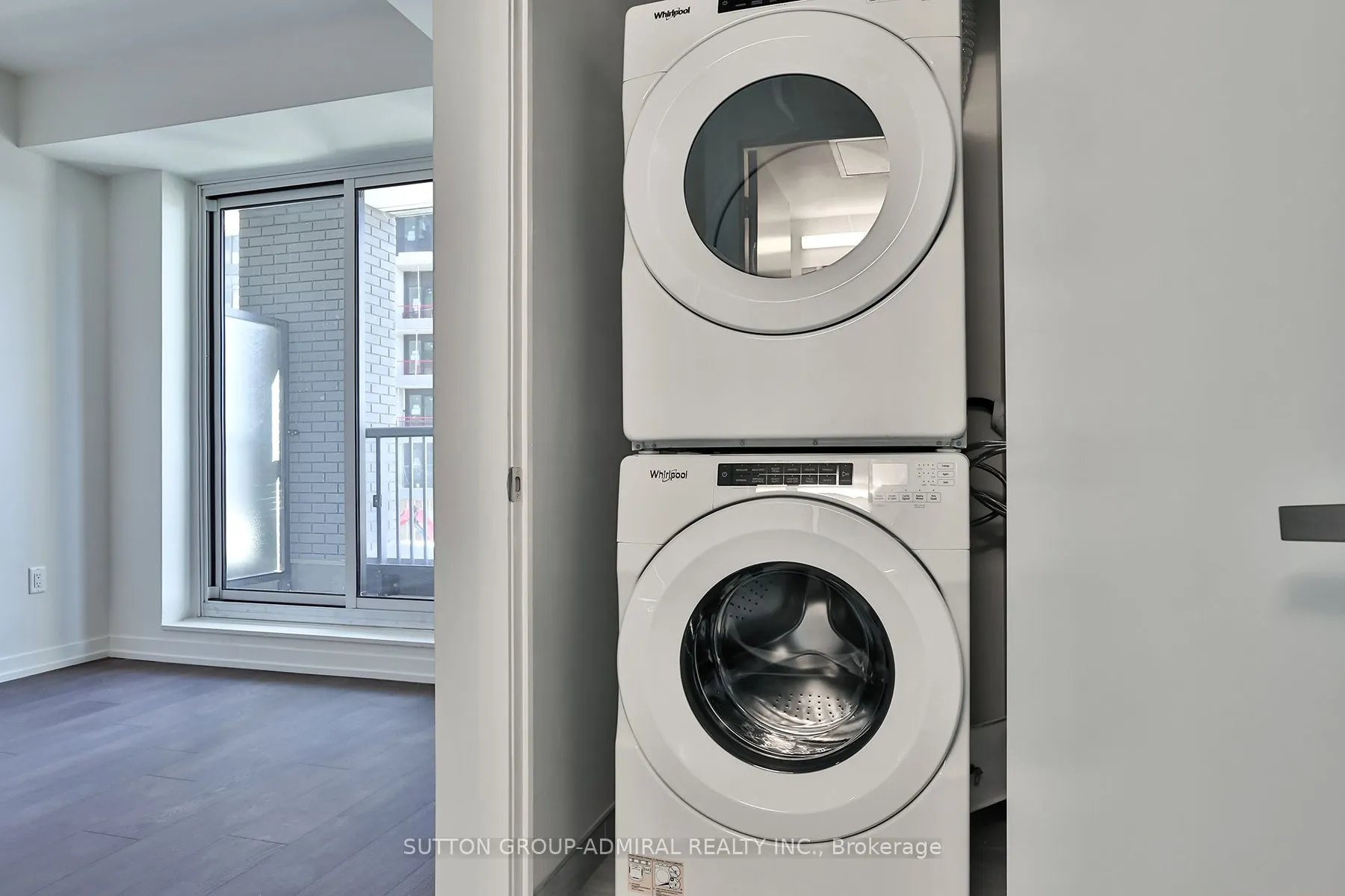 8868 Yonge Street #207E