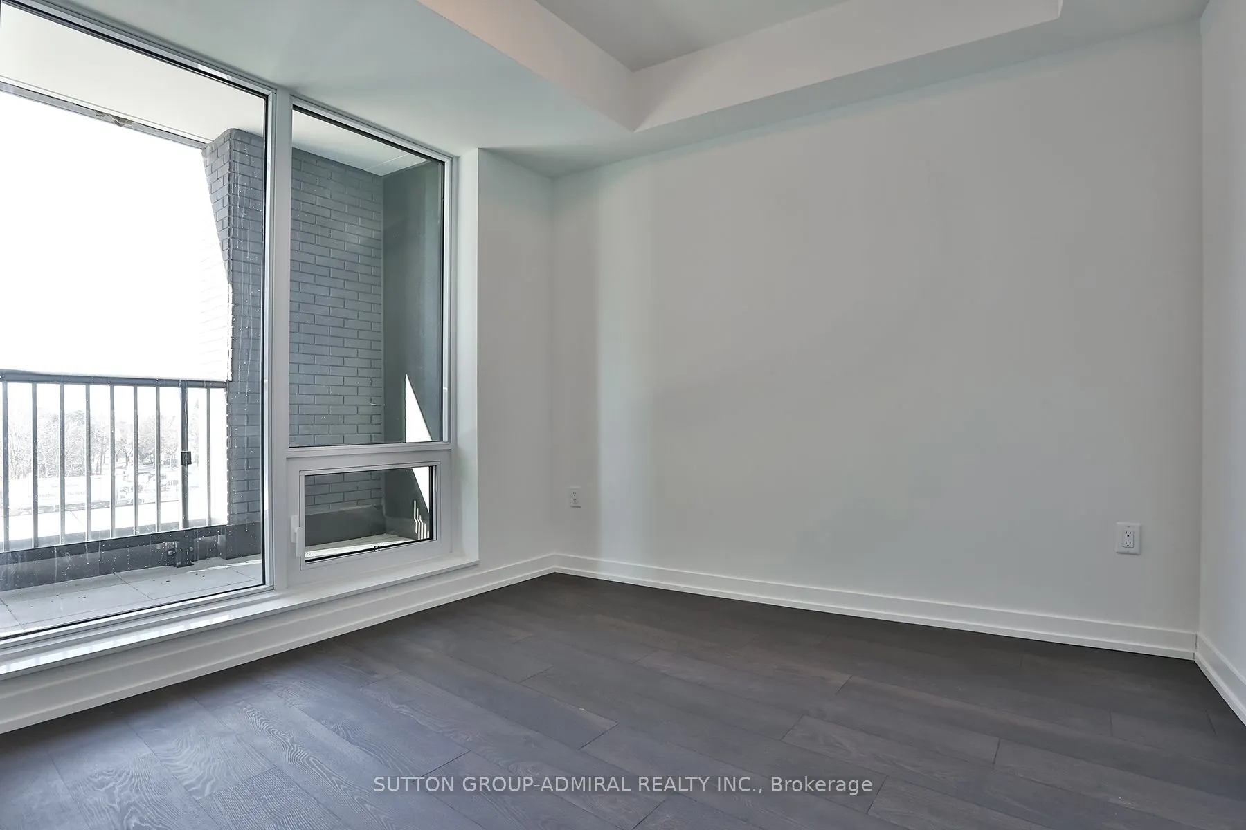 8868 Yonge Street #207E