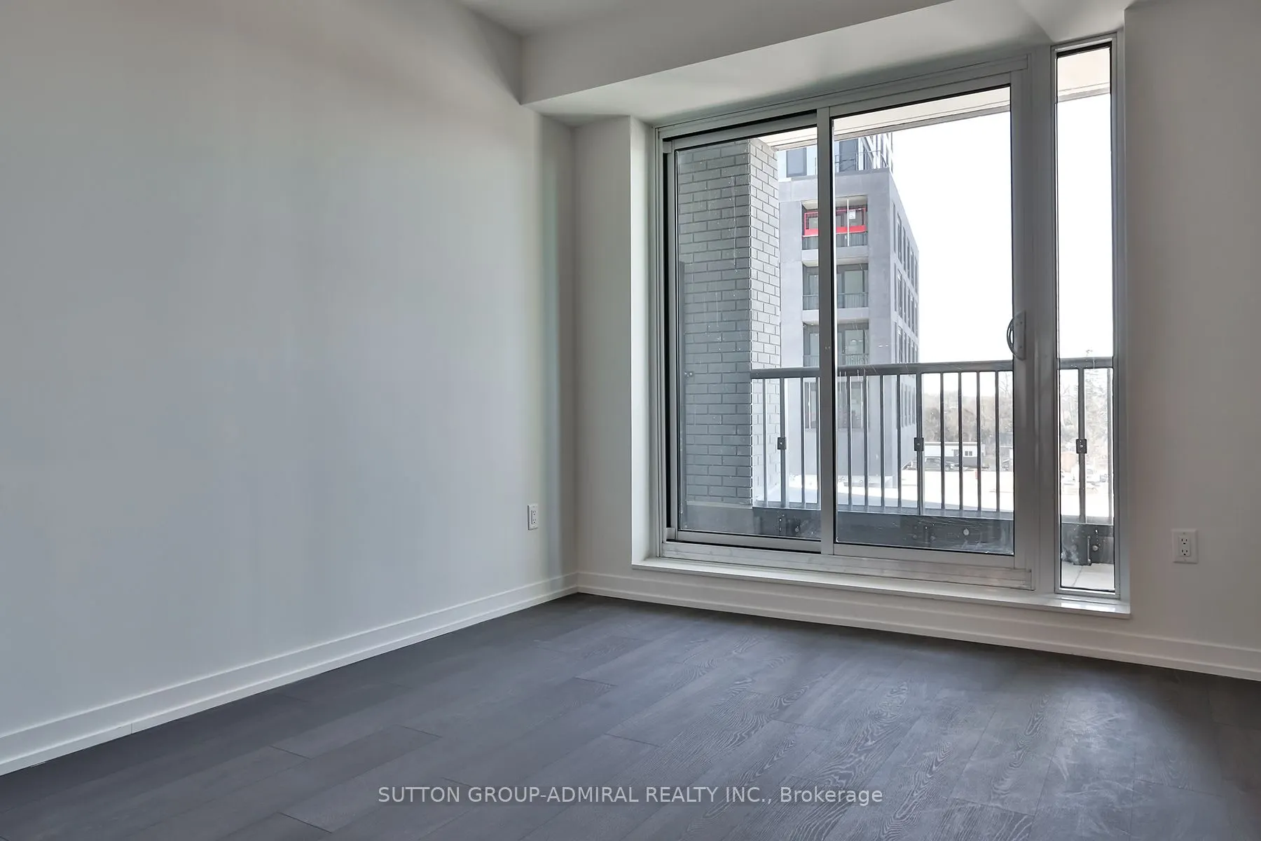 8868 Yonge Street #207E