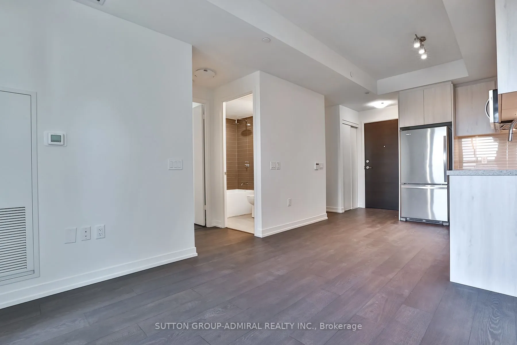 8868 Yonge Street #207E