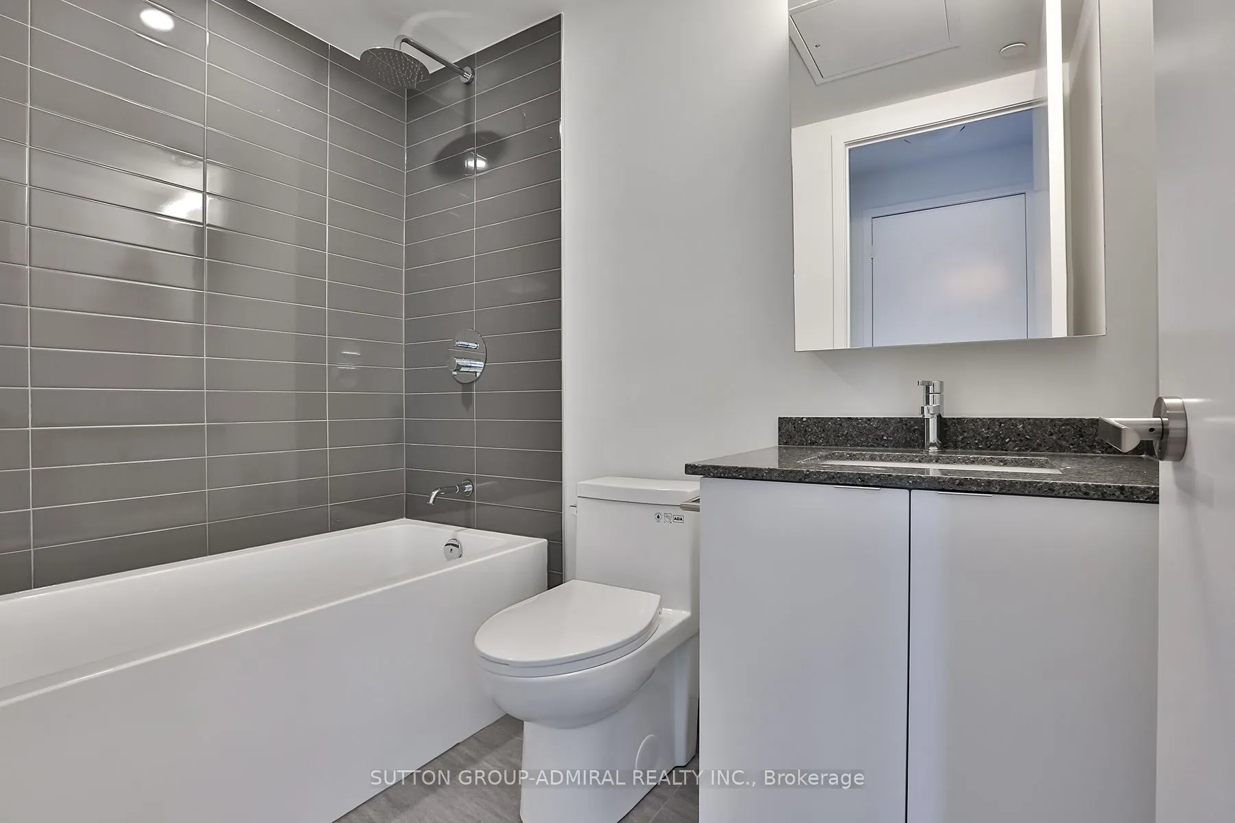 8868 Yonge Street #207E
