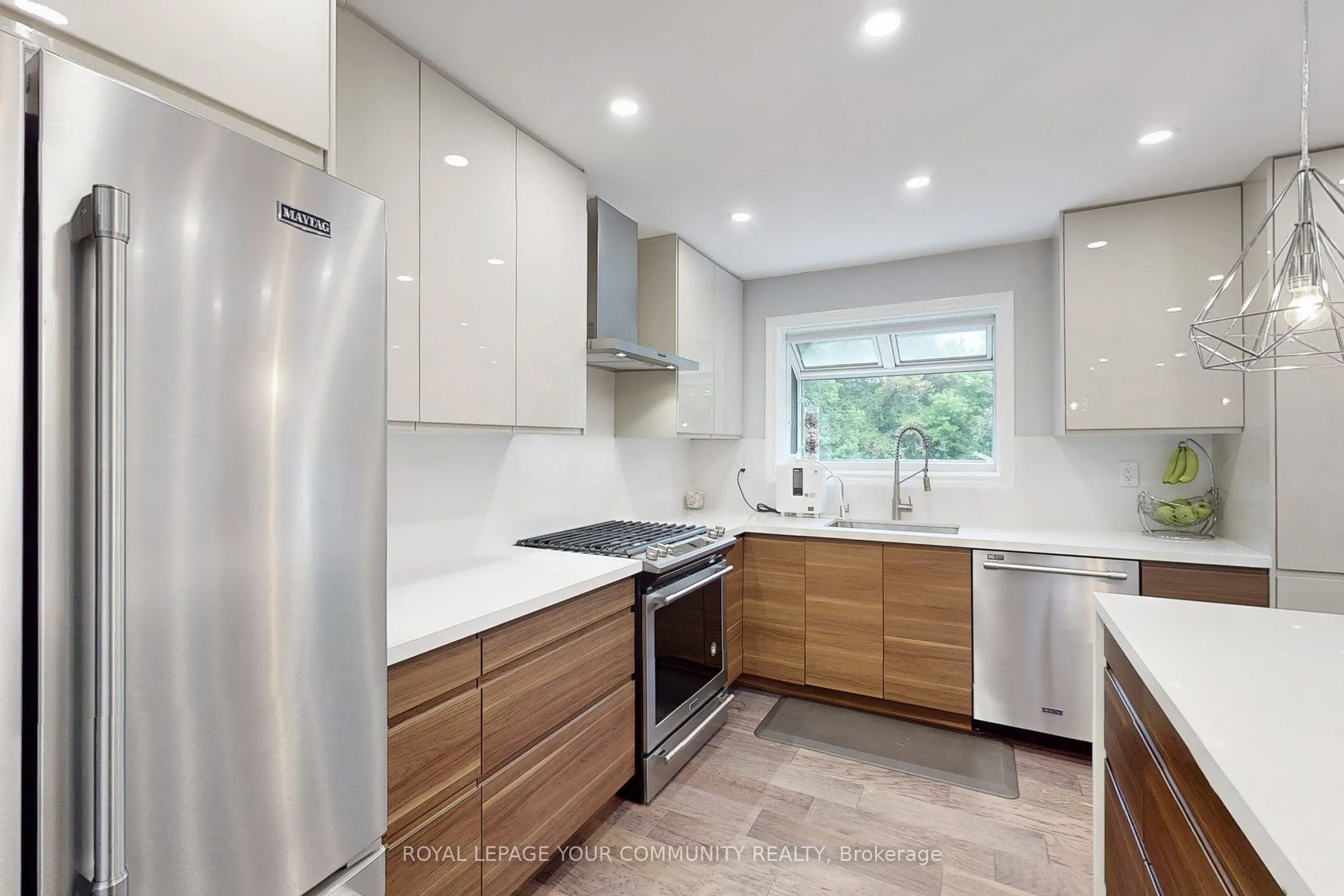 16095 7th Concession Road