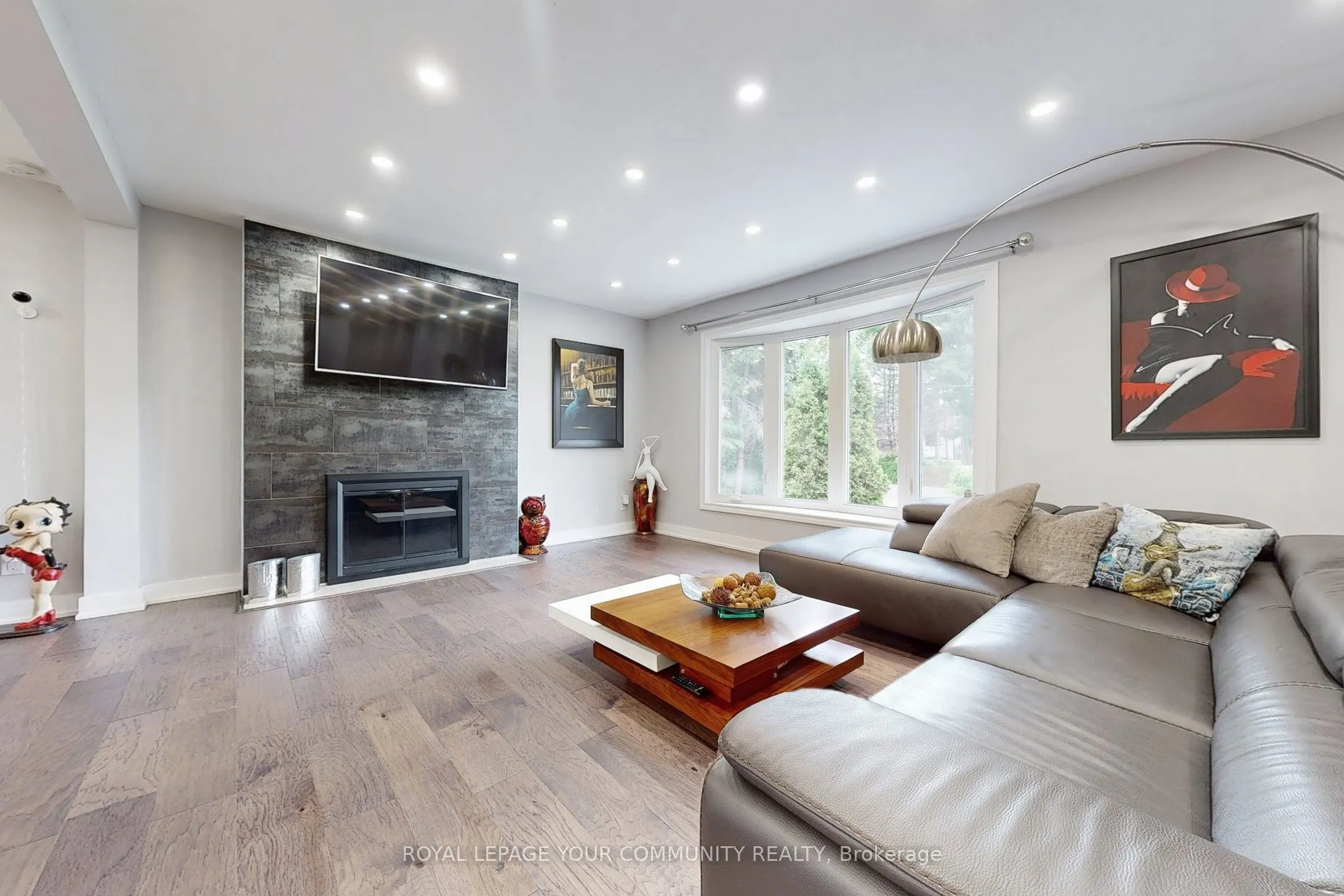 16095 7th Concession Road