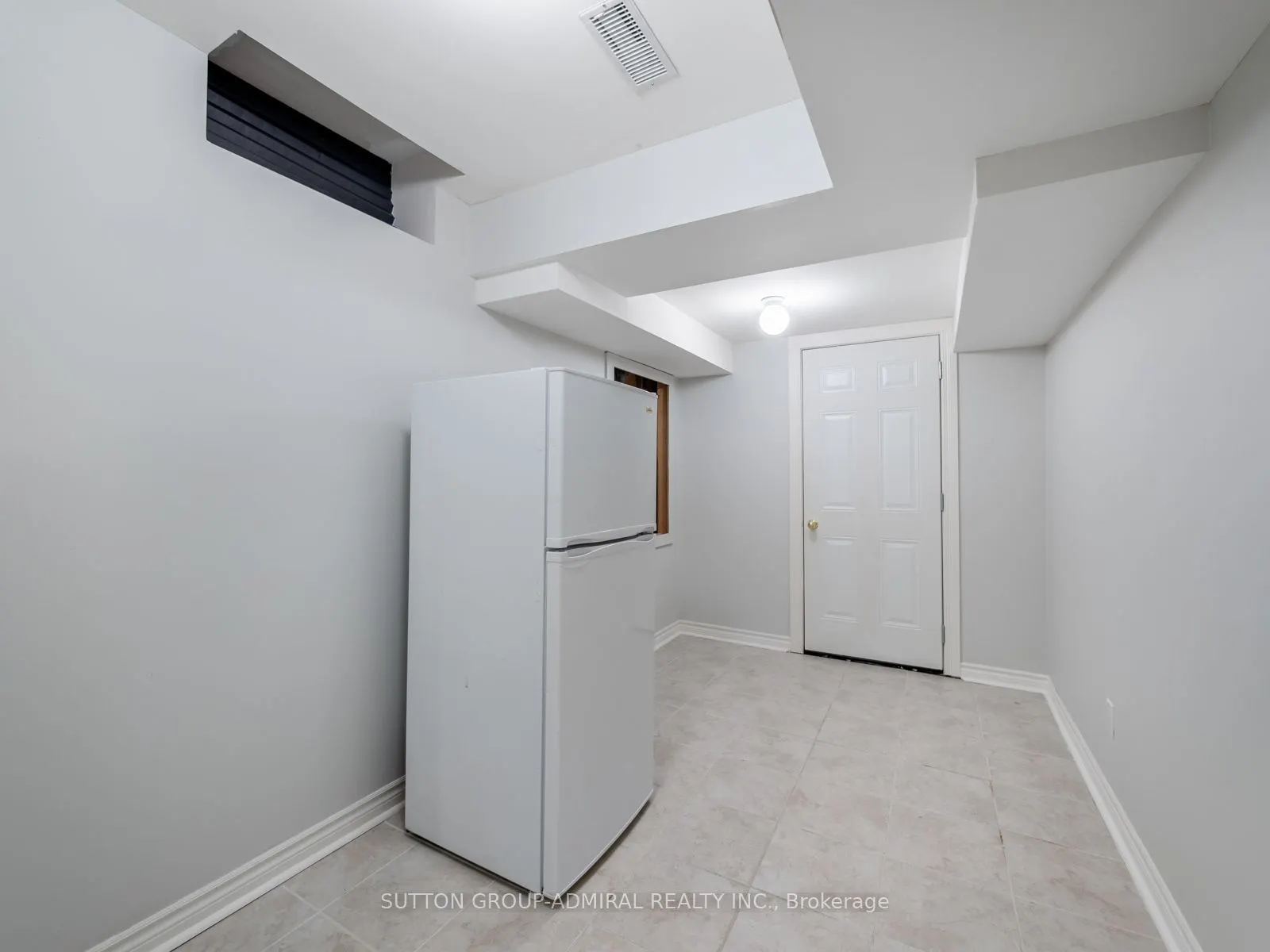 38 Orion Avenue