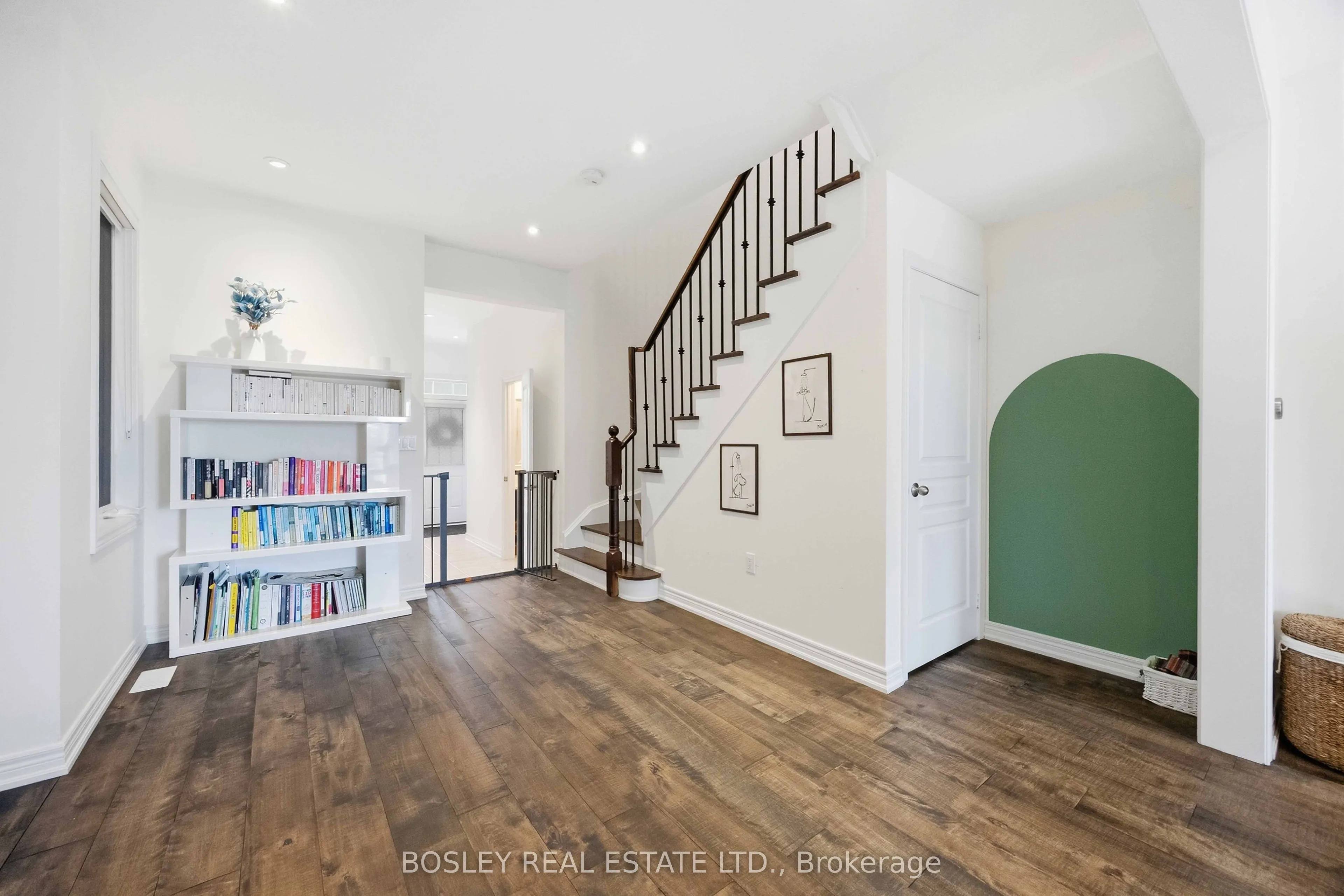 39 Alexie Way