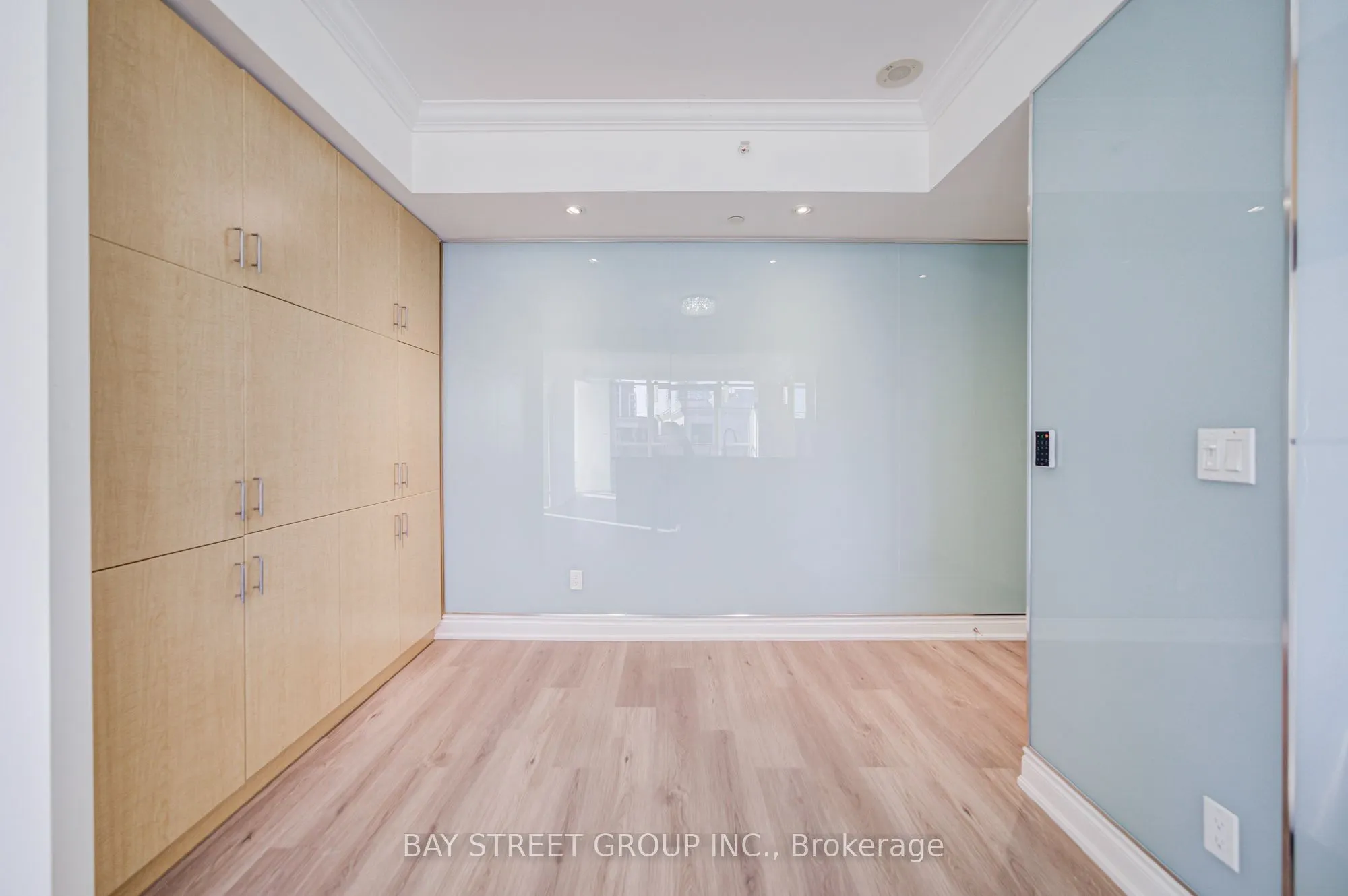 89 South Town Centre Boulevard #1102