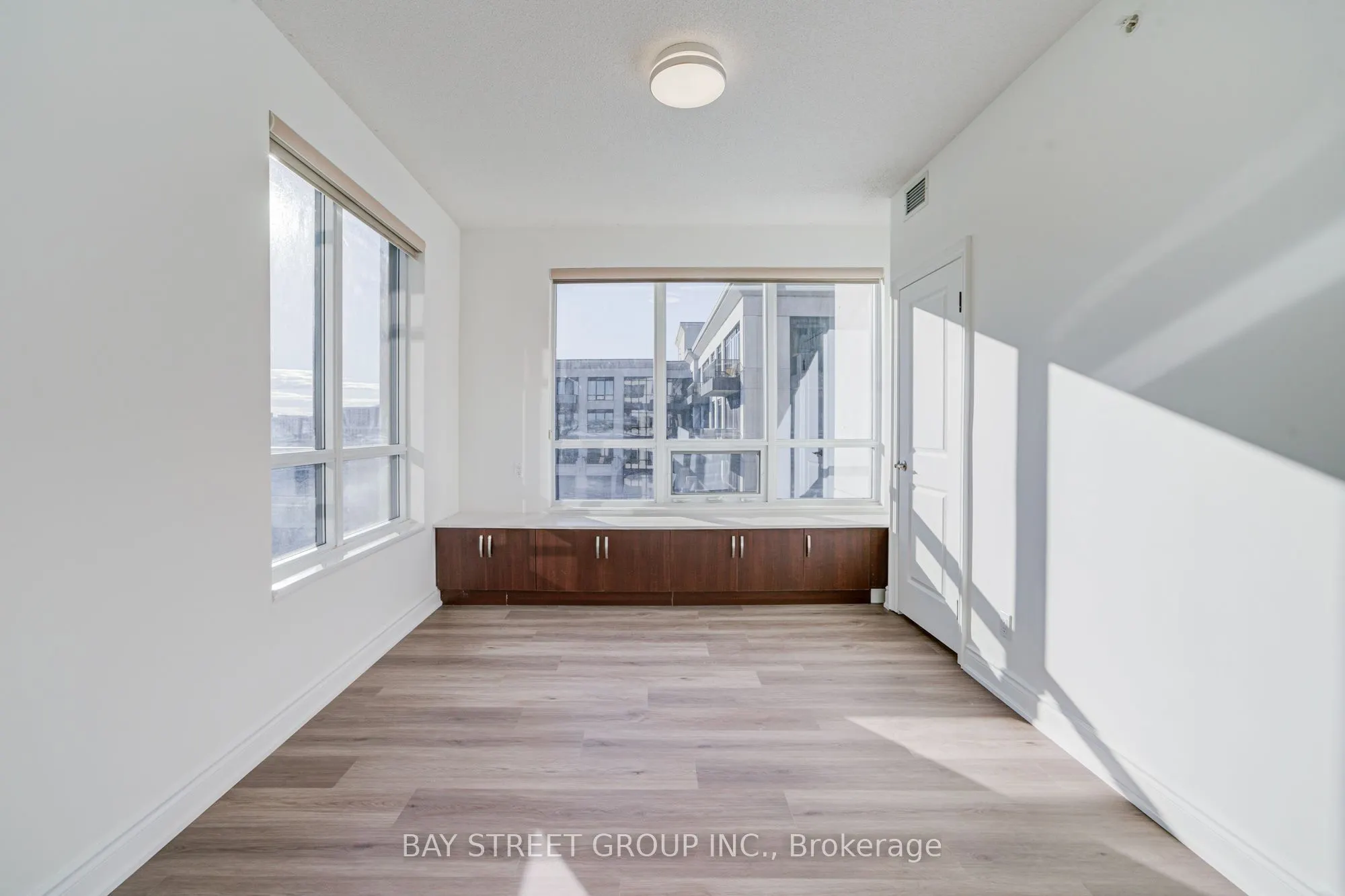 89 South Town Centre Boulevard #1102