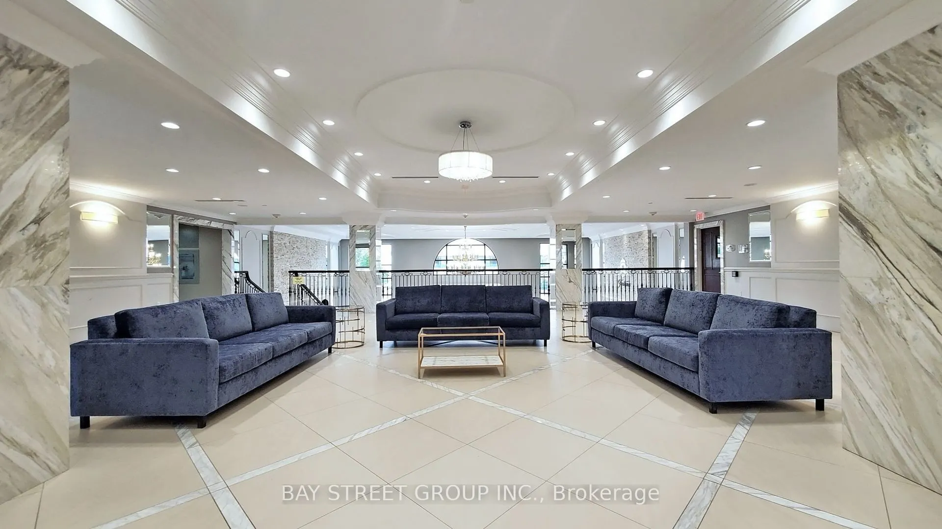 89 South Town Centre Boulevard #1102