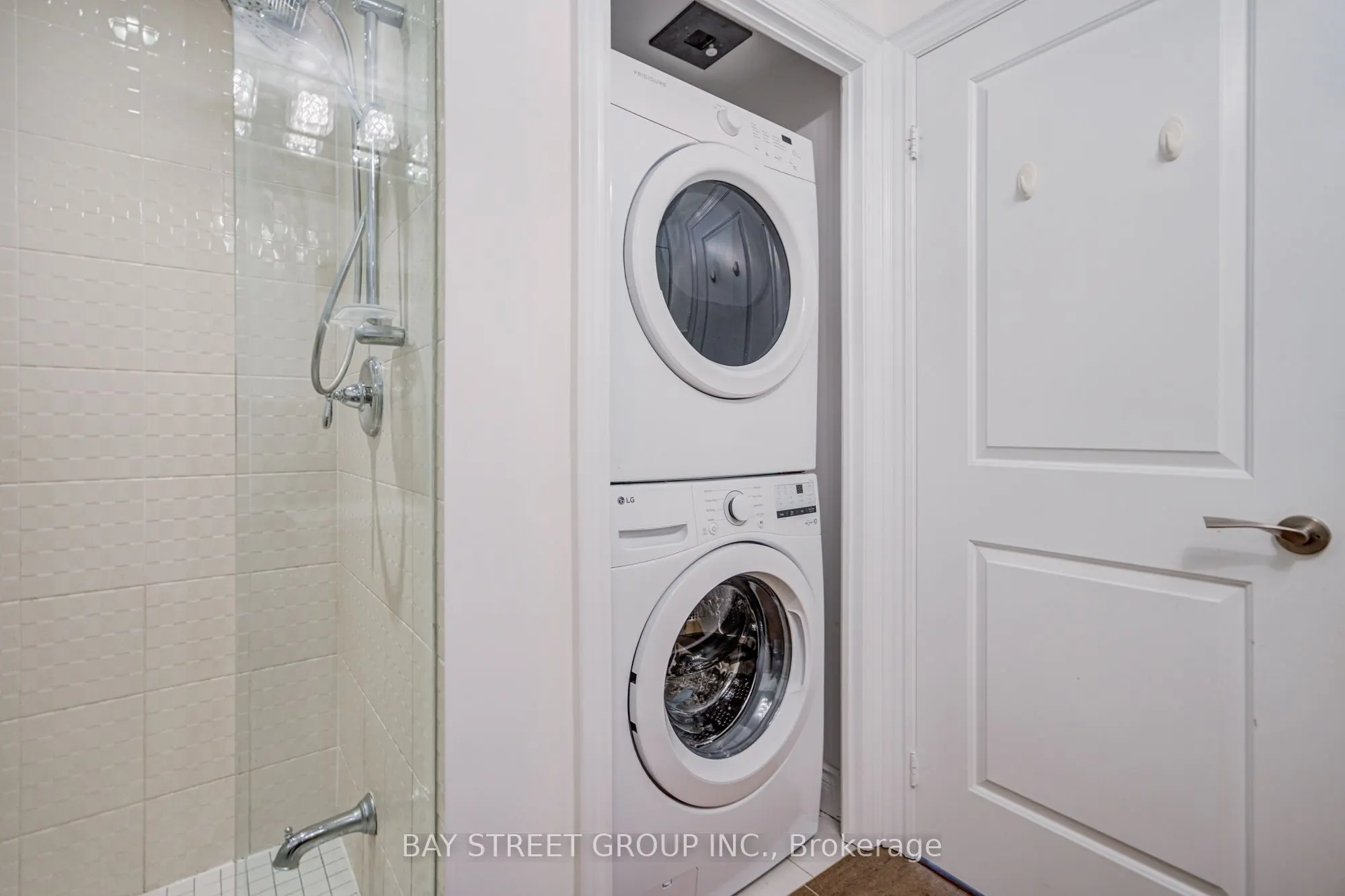 89 South Town Centre Boulevard #1102