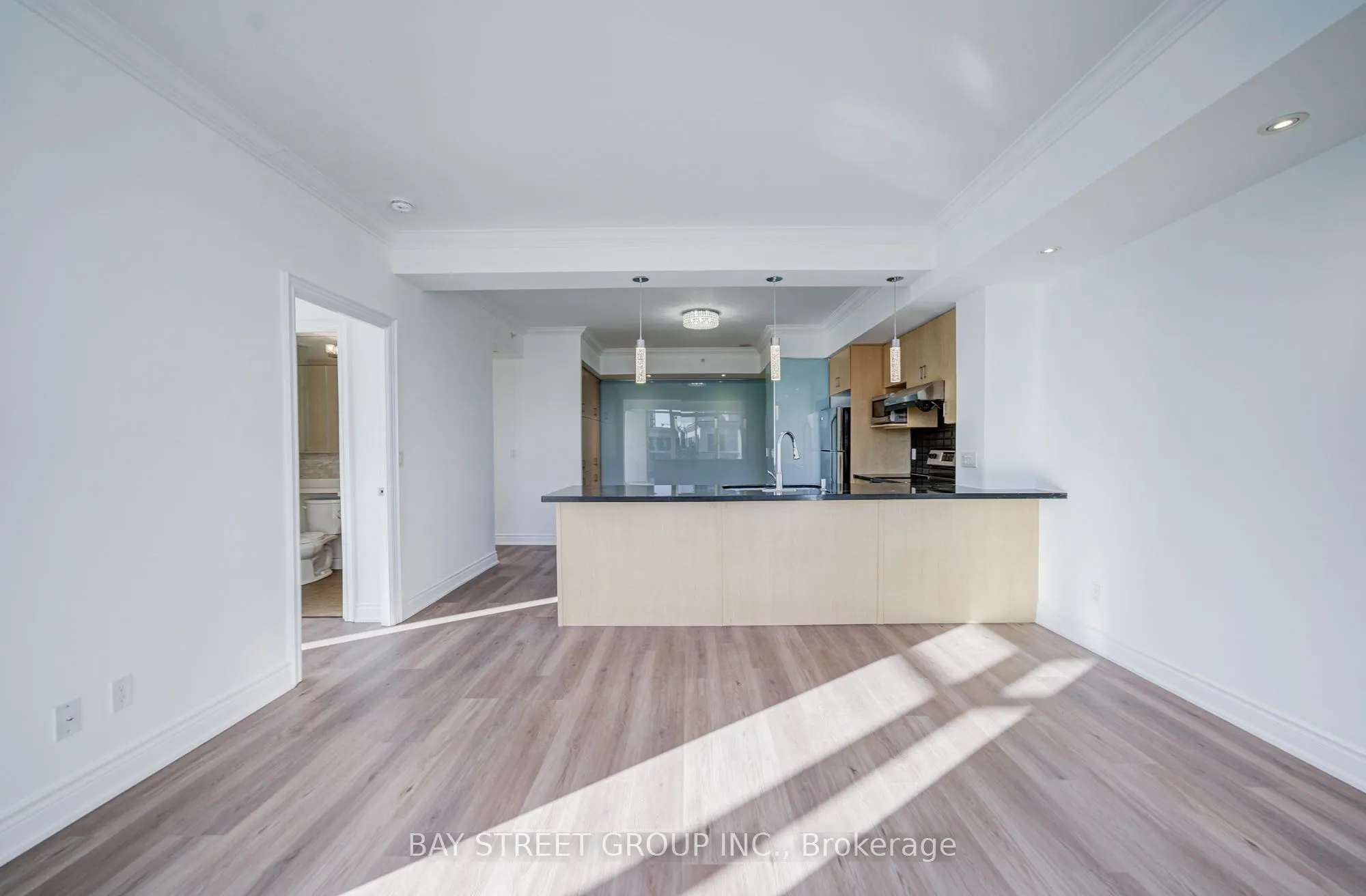 89 South Town Centre Boulevard #1102