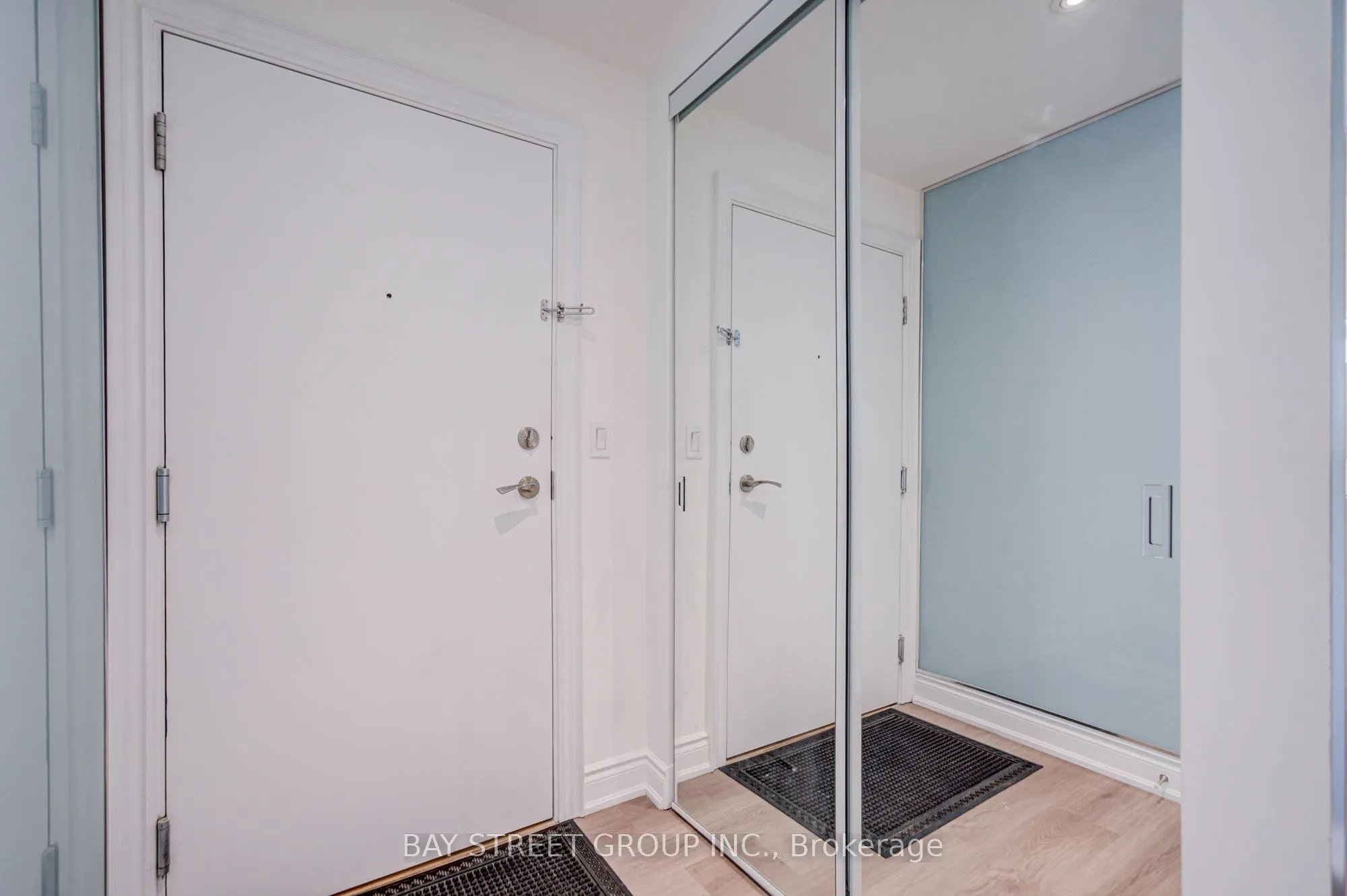 89 South Town Centre Boulevard #1102