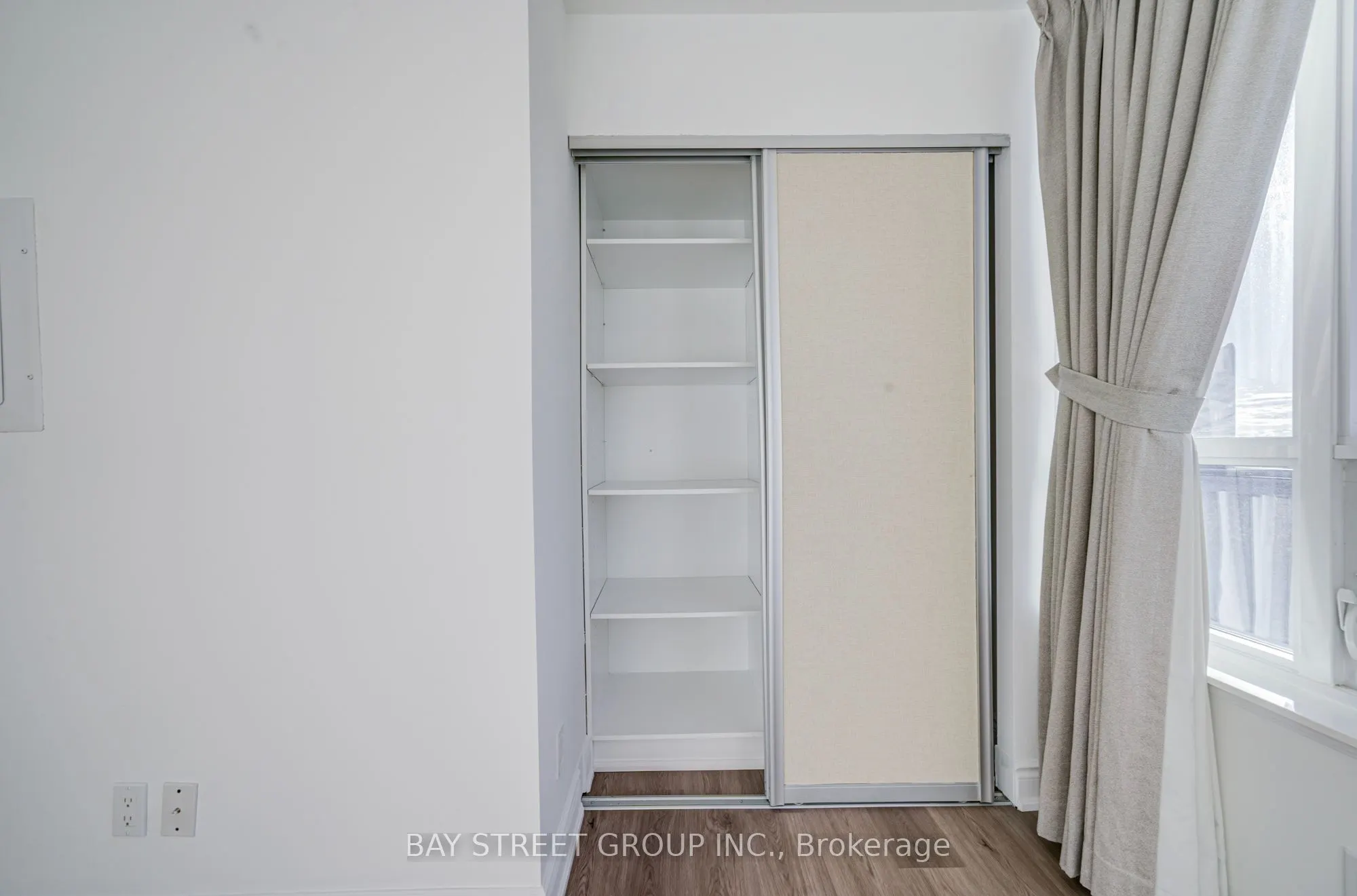89 South Town Centre Boulevard #1102