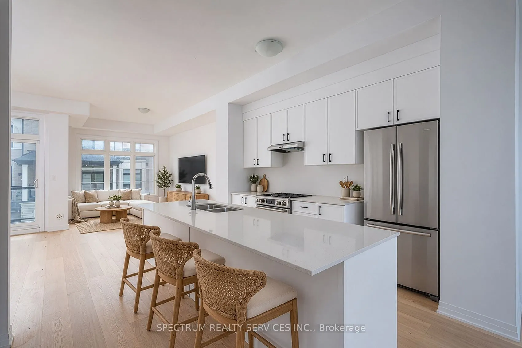 110 De La Roche Drive