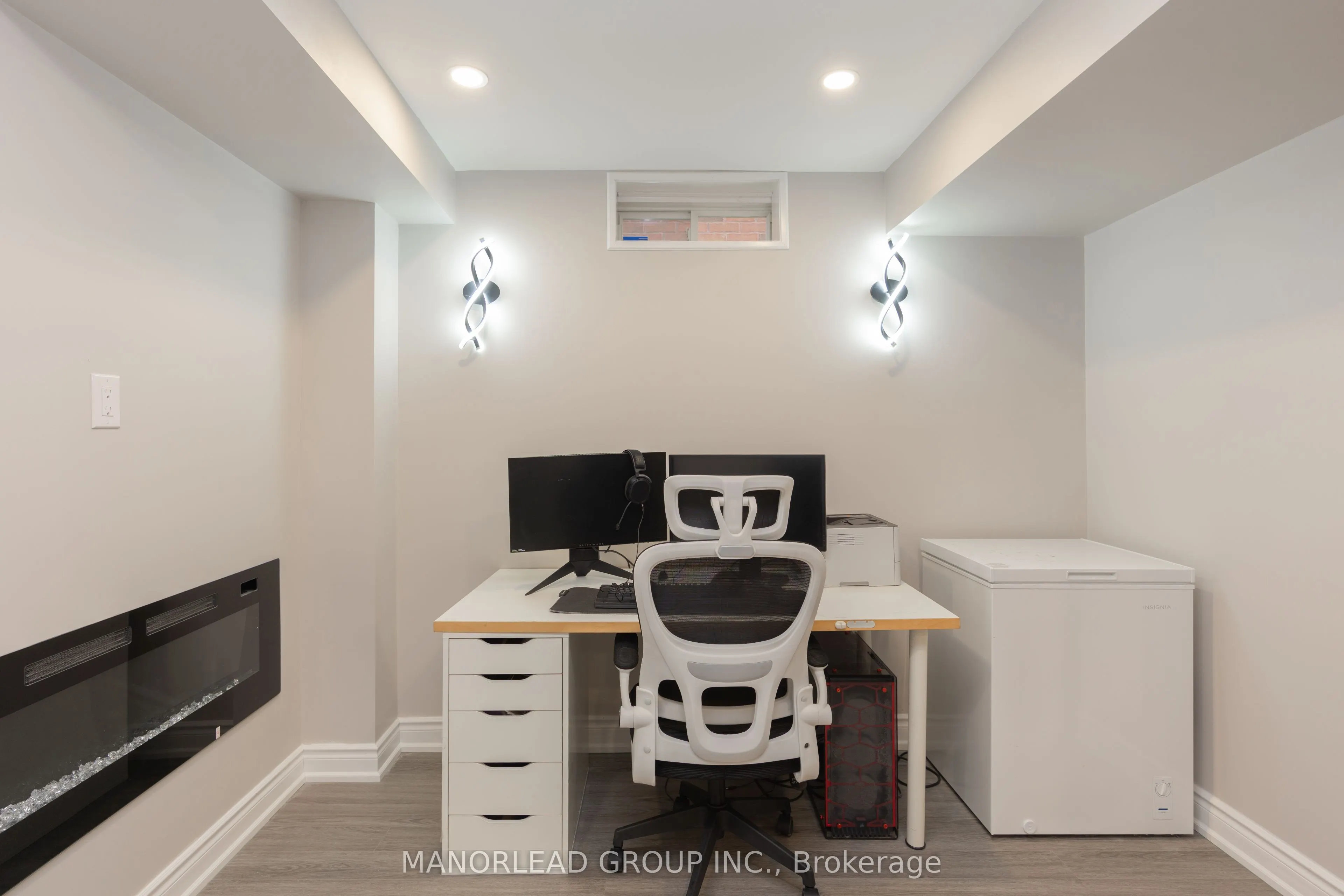 8 Rock Garden Street