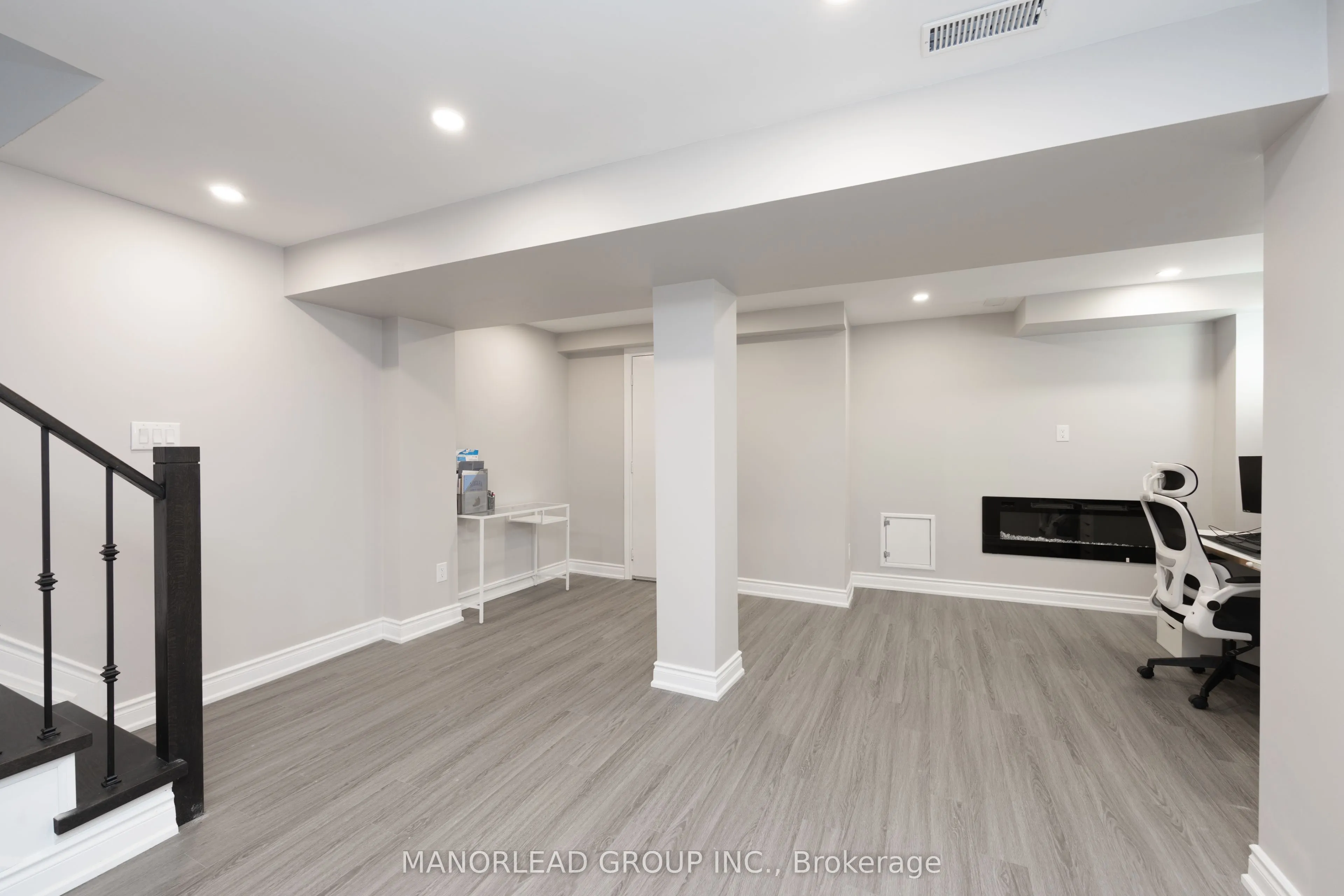 8 Rock Garden Street