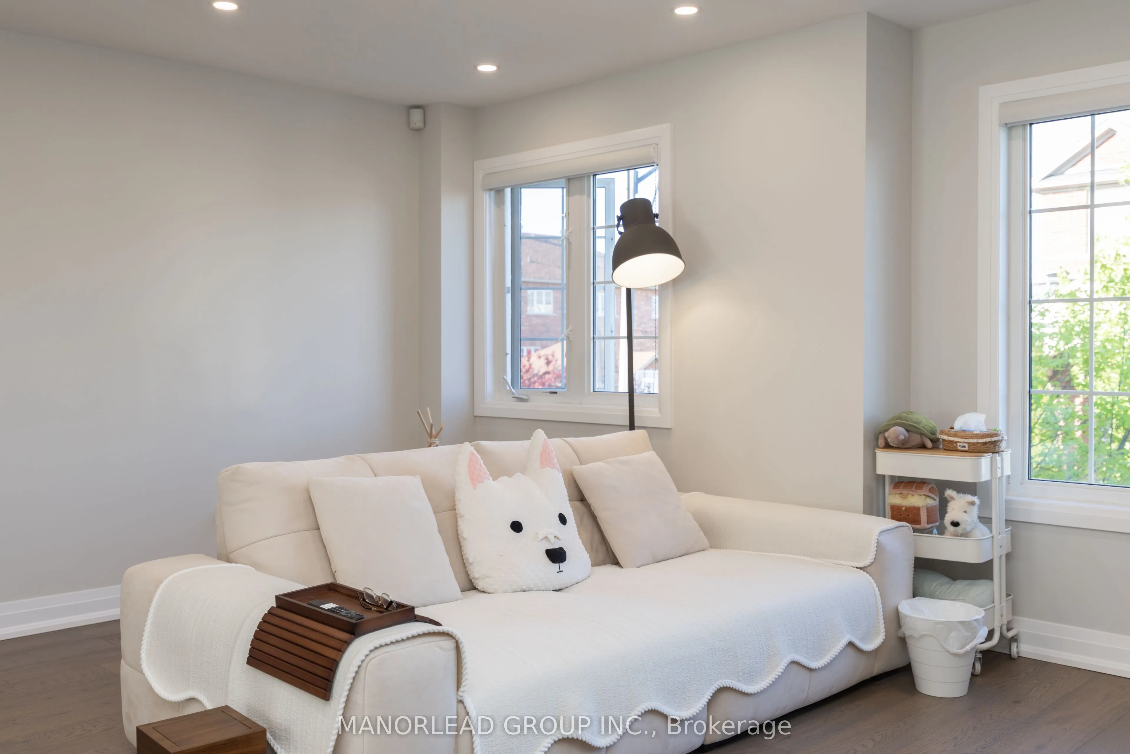 8 Rock Garden Street