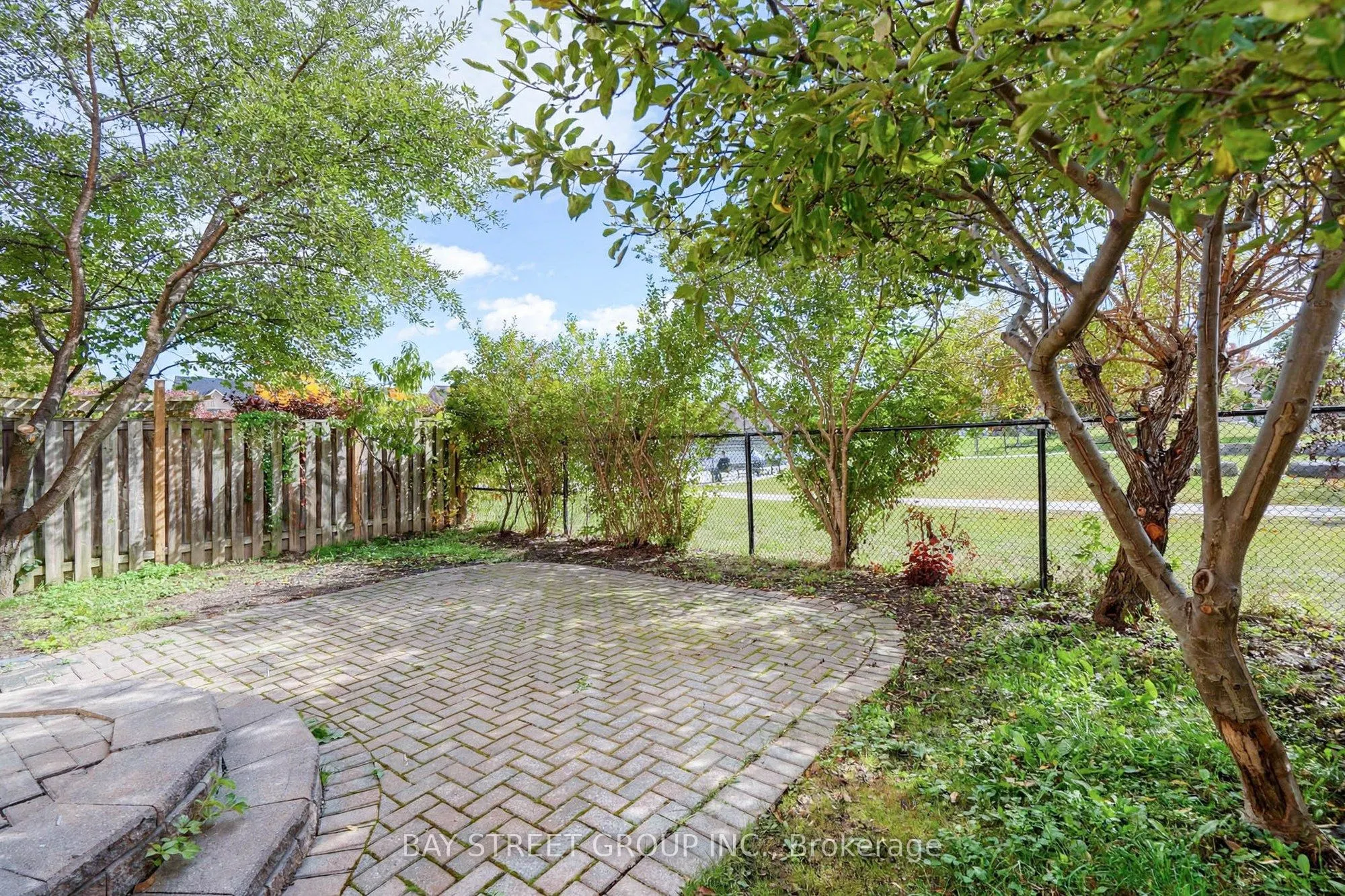 15 Fraserwood Road