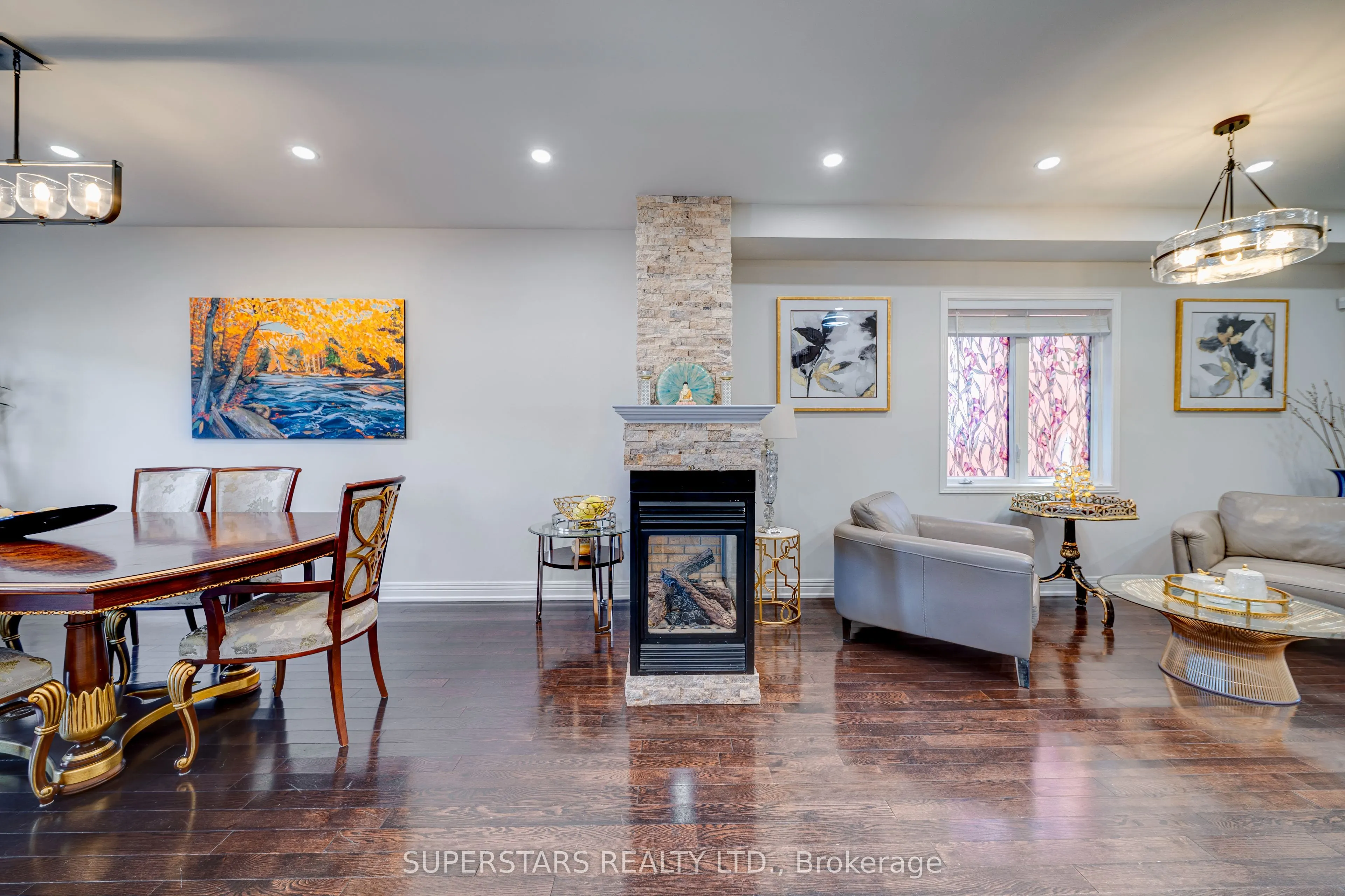 101 Gar Lehman Avenue