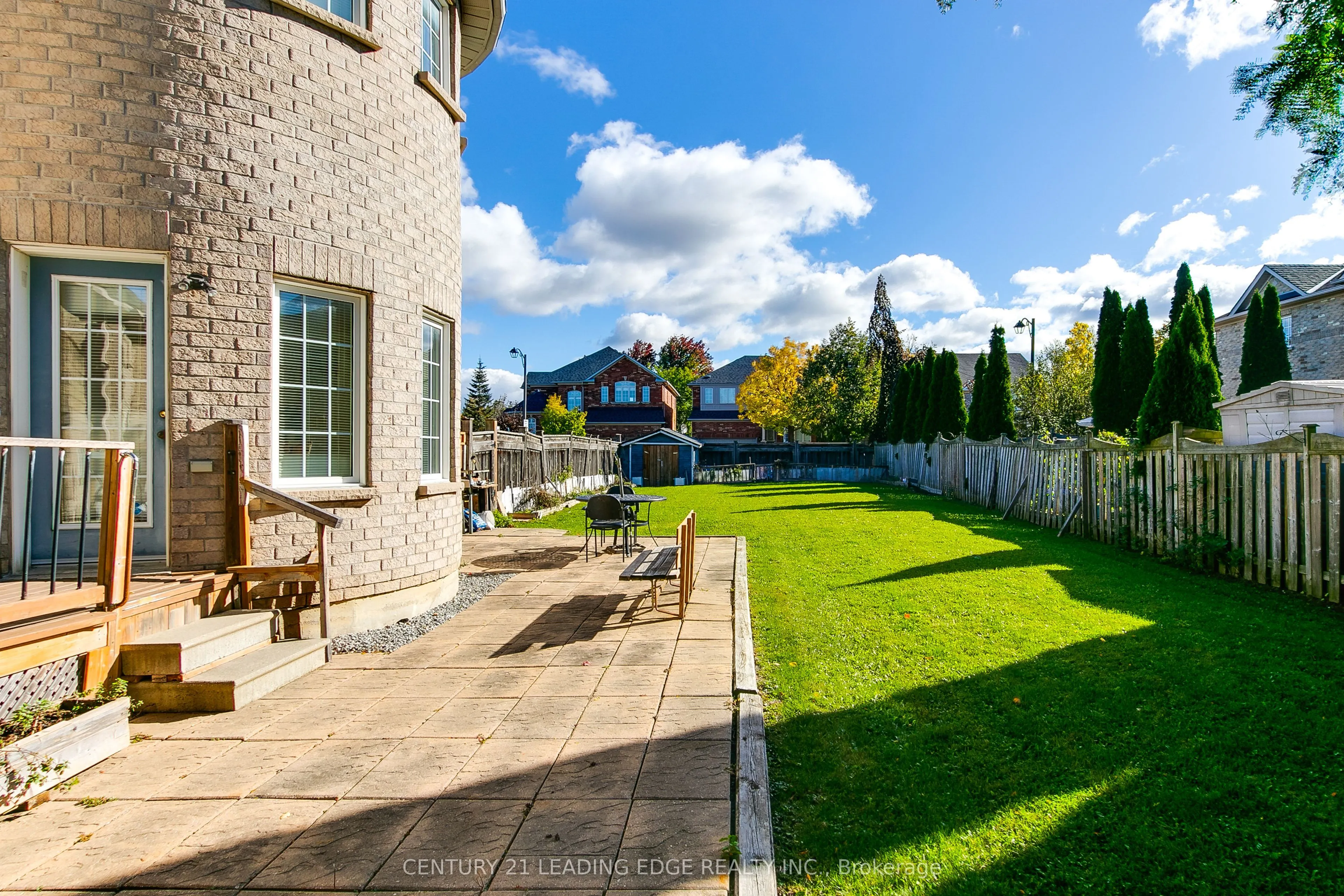 35 Hartwell Way