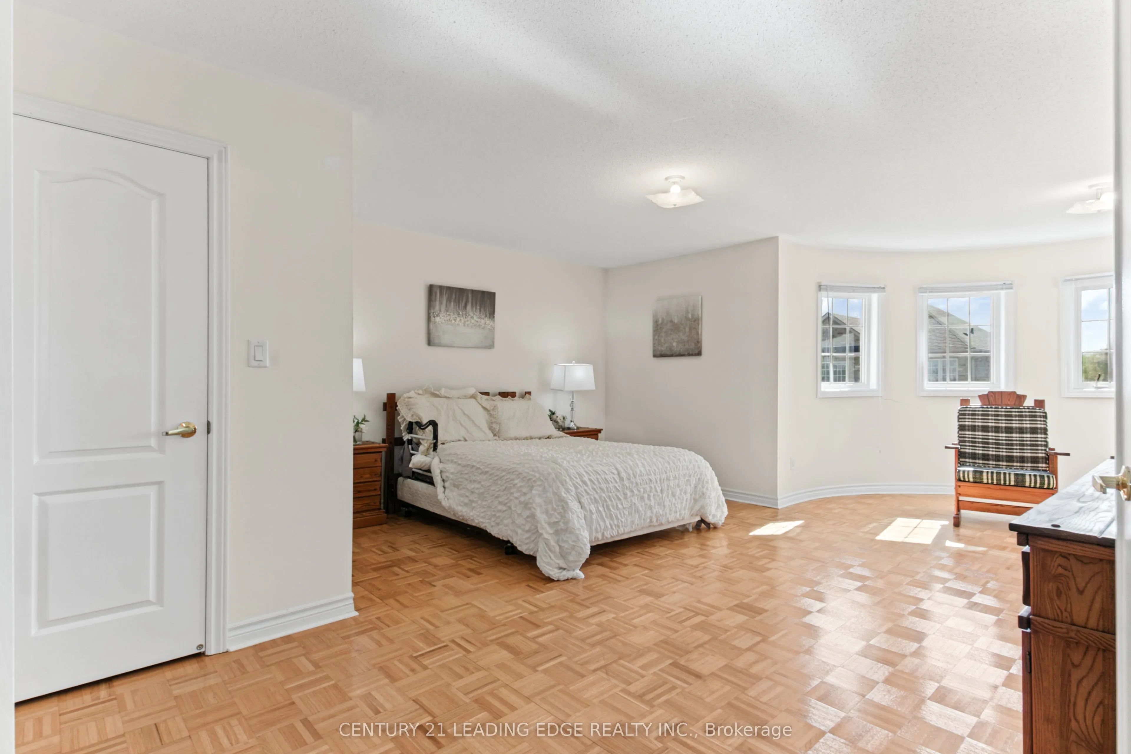 35 Hartwell Way