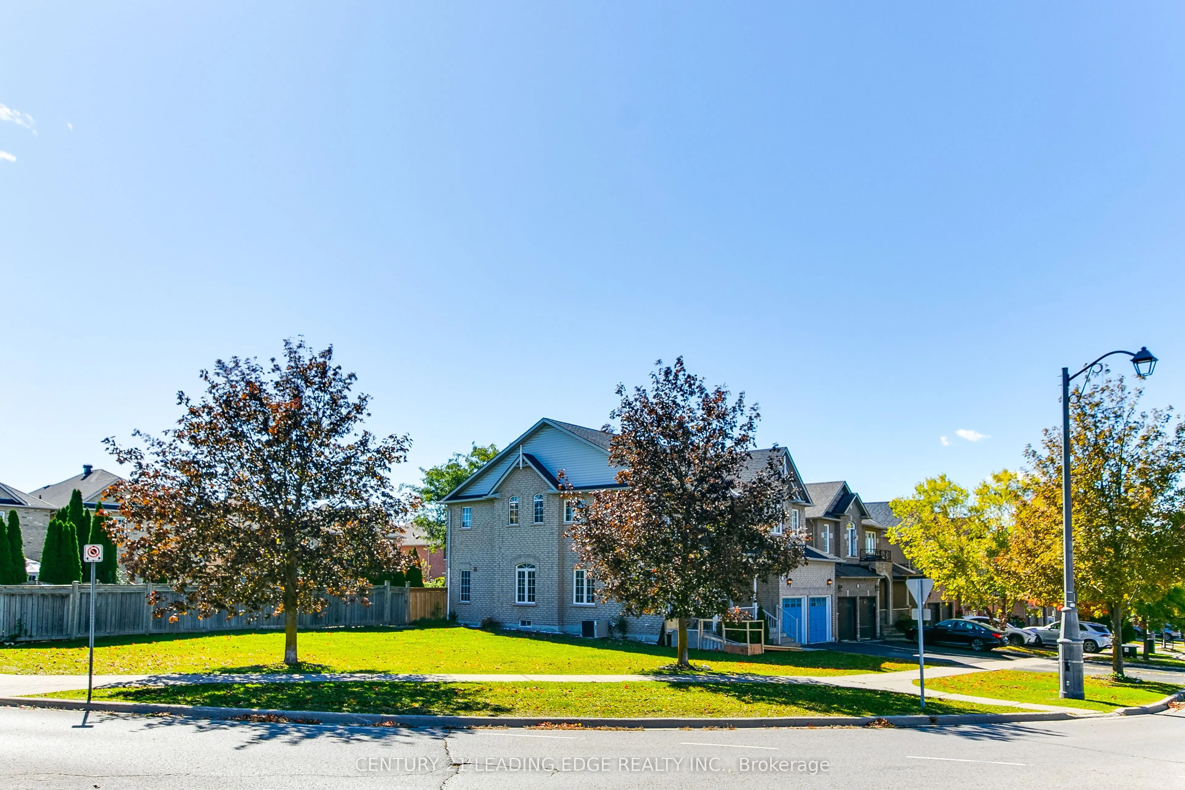 35 Hartwell Way