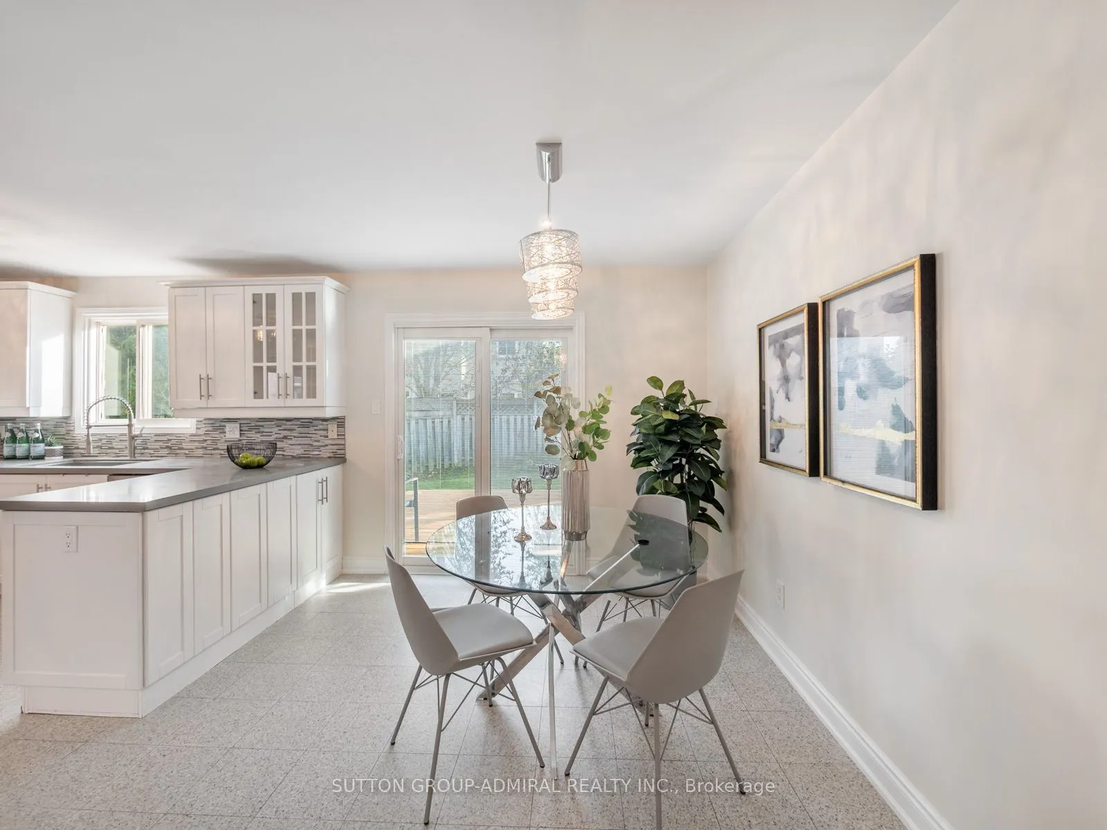 11 Espby Court