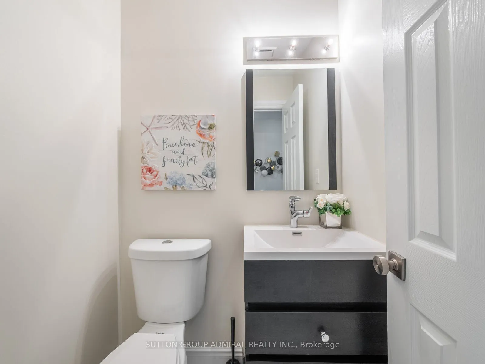 11 Espby Court