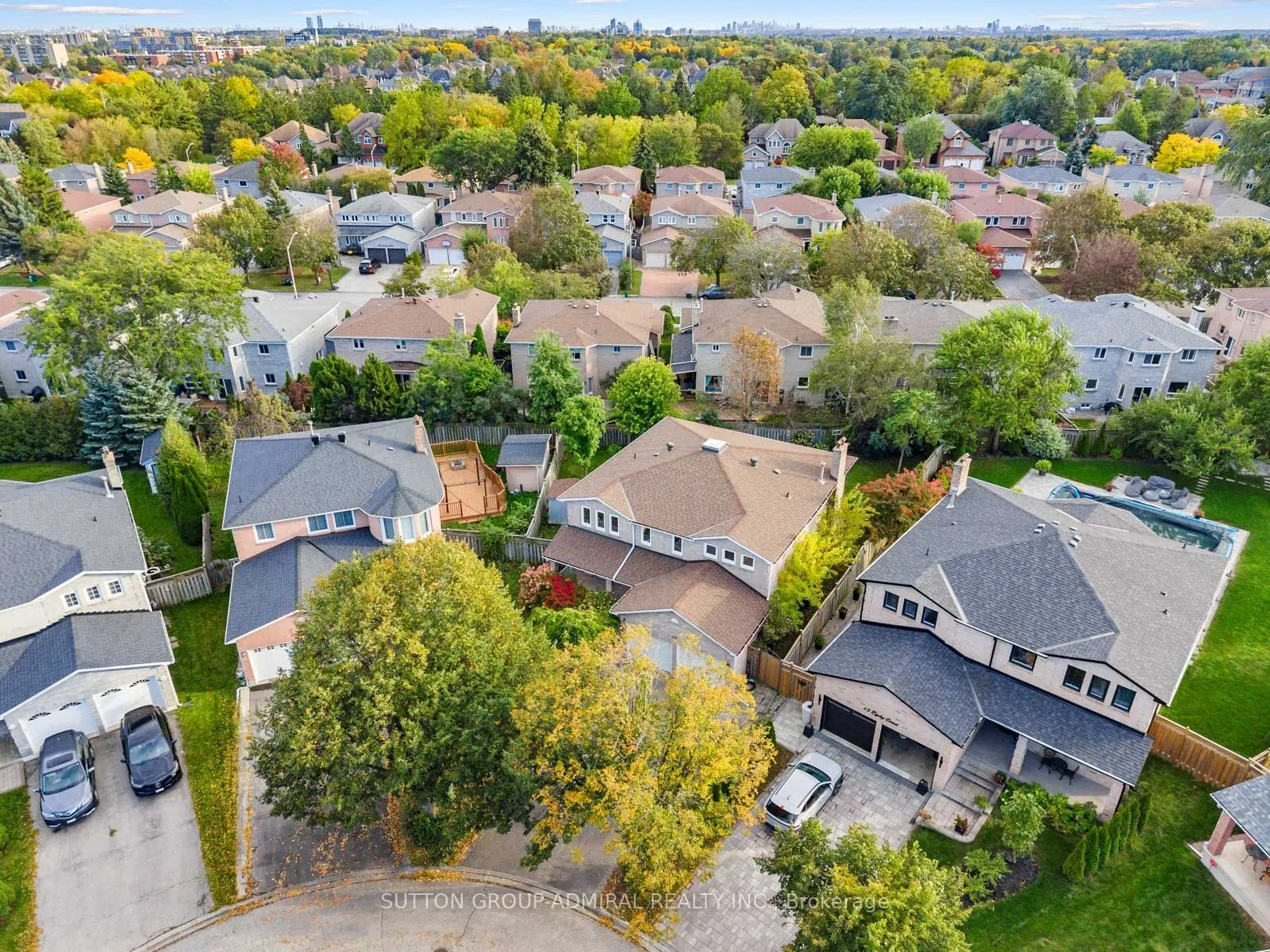 11 Espby Court