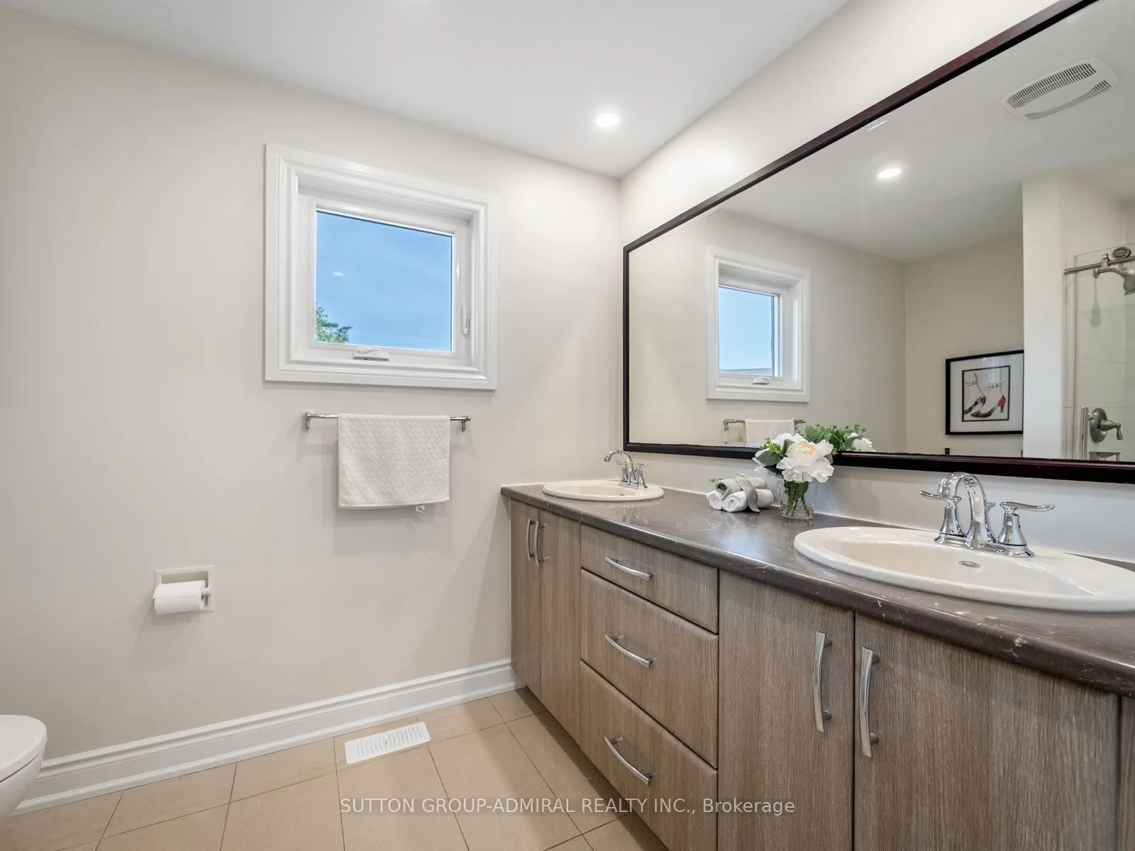 11 Espby Court
