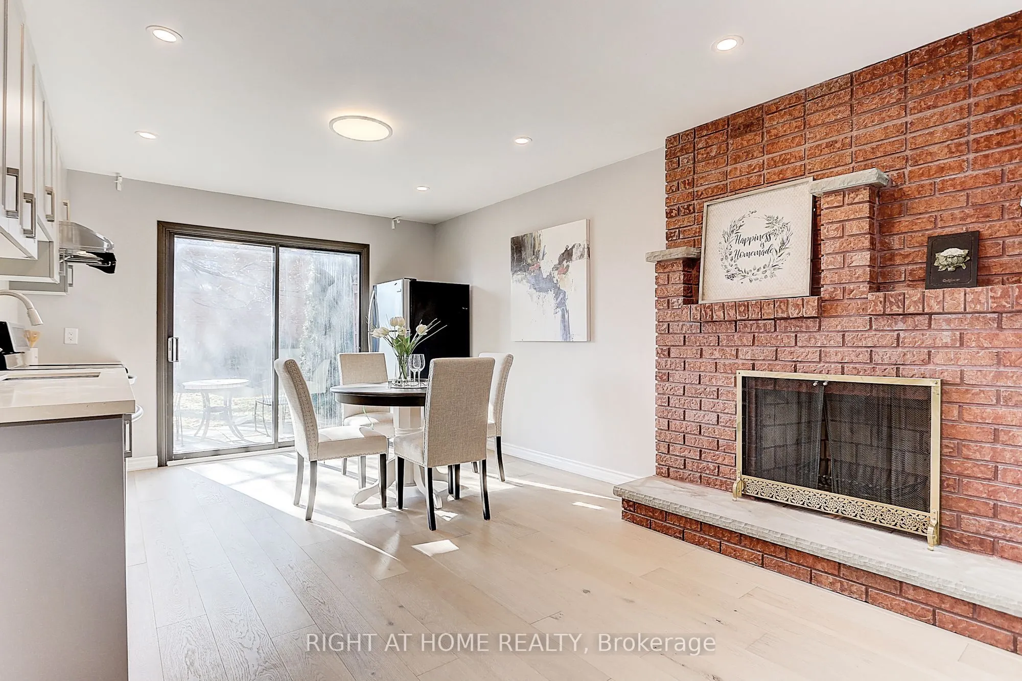 87 Stockdale Crescent #Ground Unit