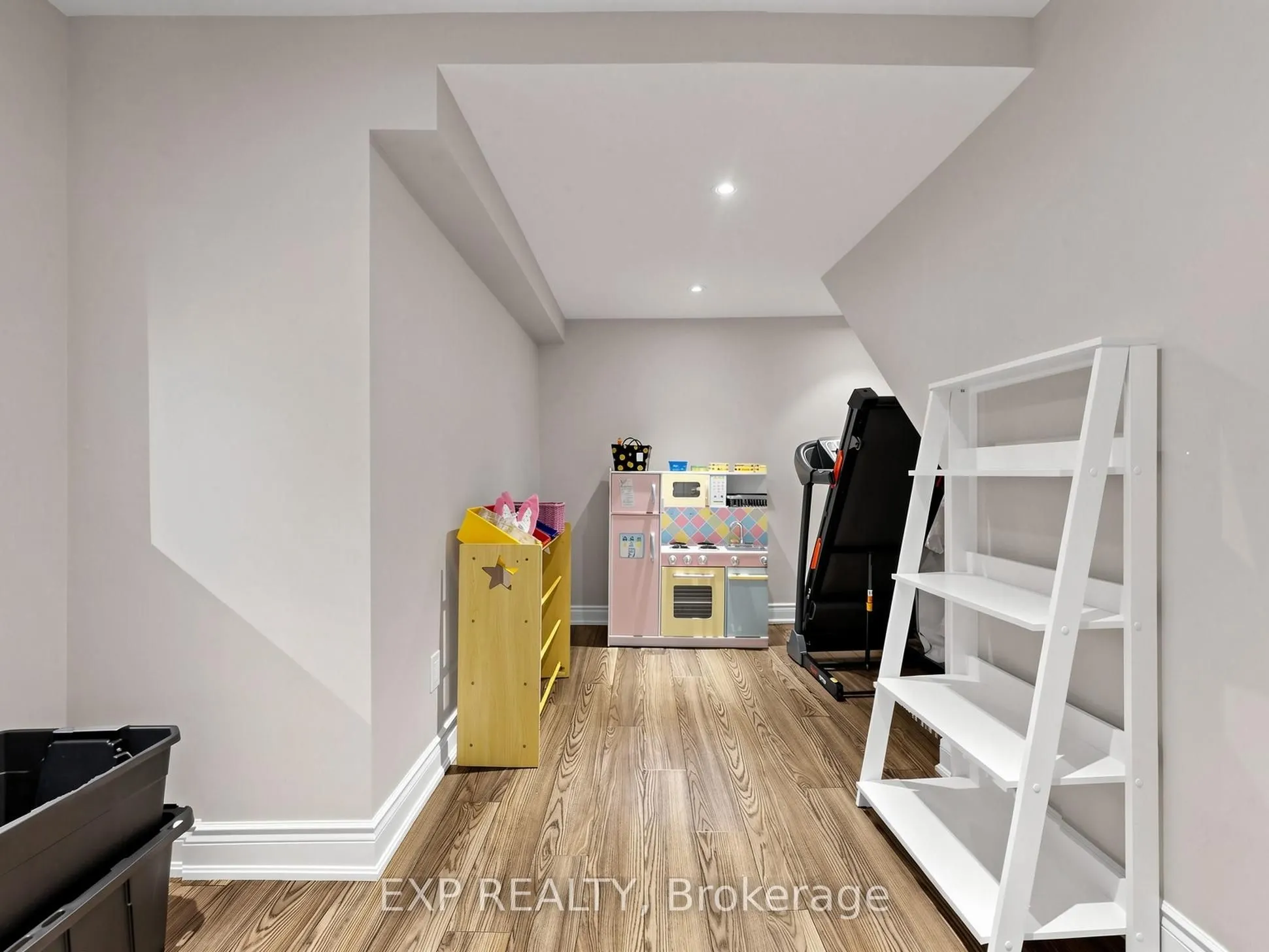 36 Calista Street