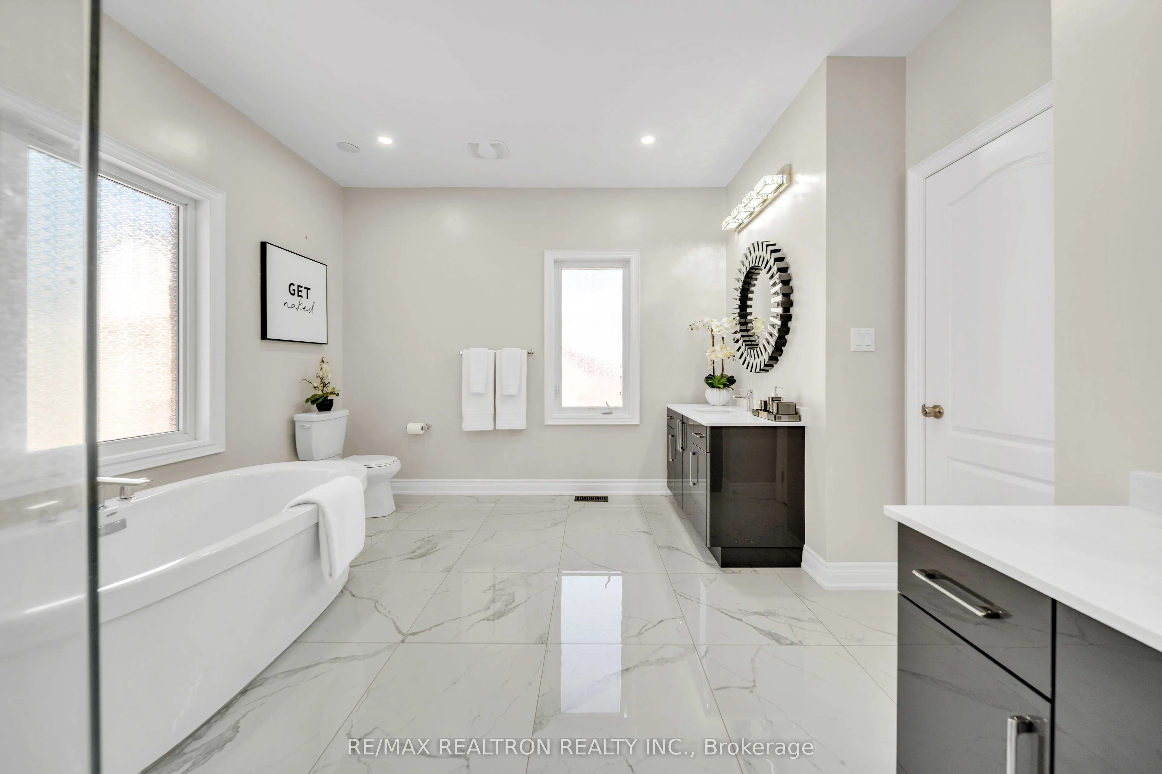 20 Tesla Crescent