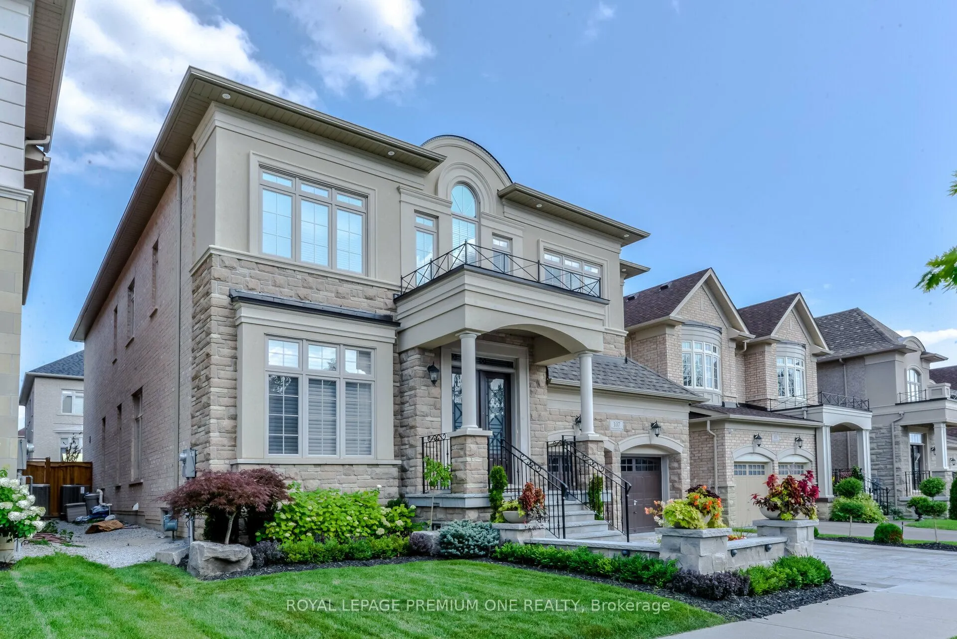 107 Headwind Boulevard