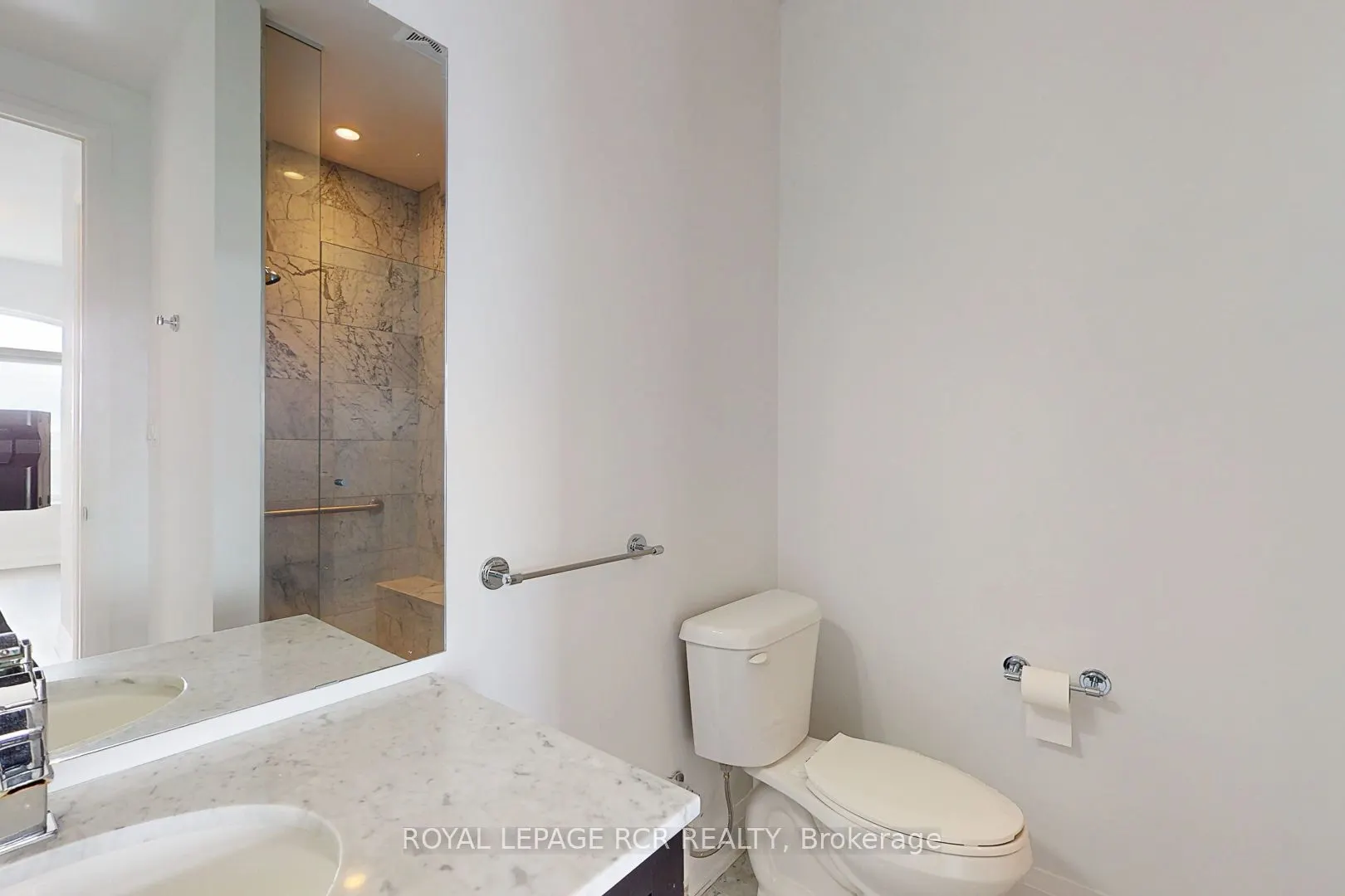 15277 Yonge Street #707
