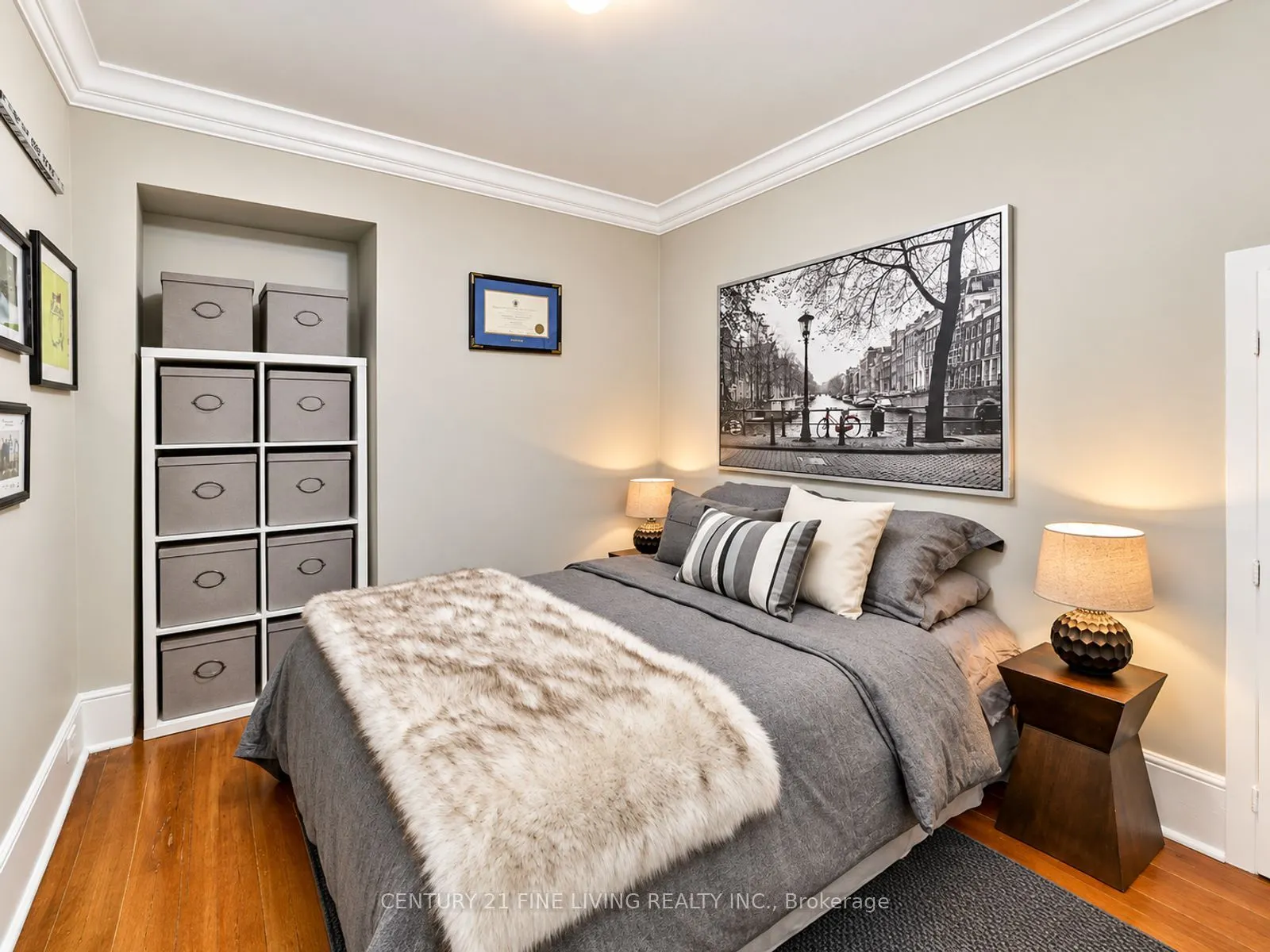8 Lester B Pearson Street