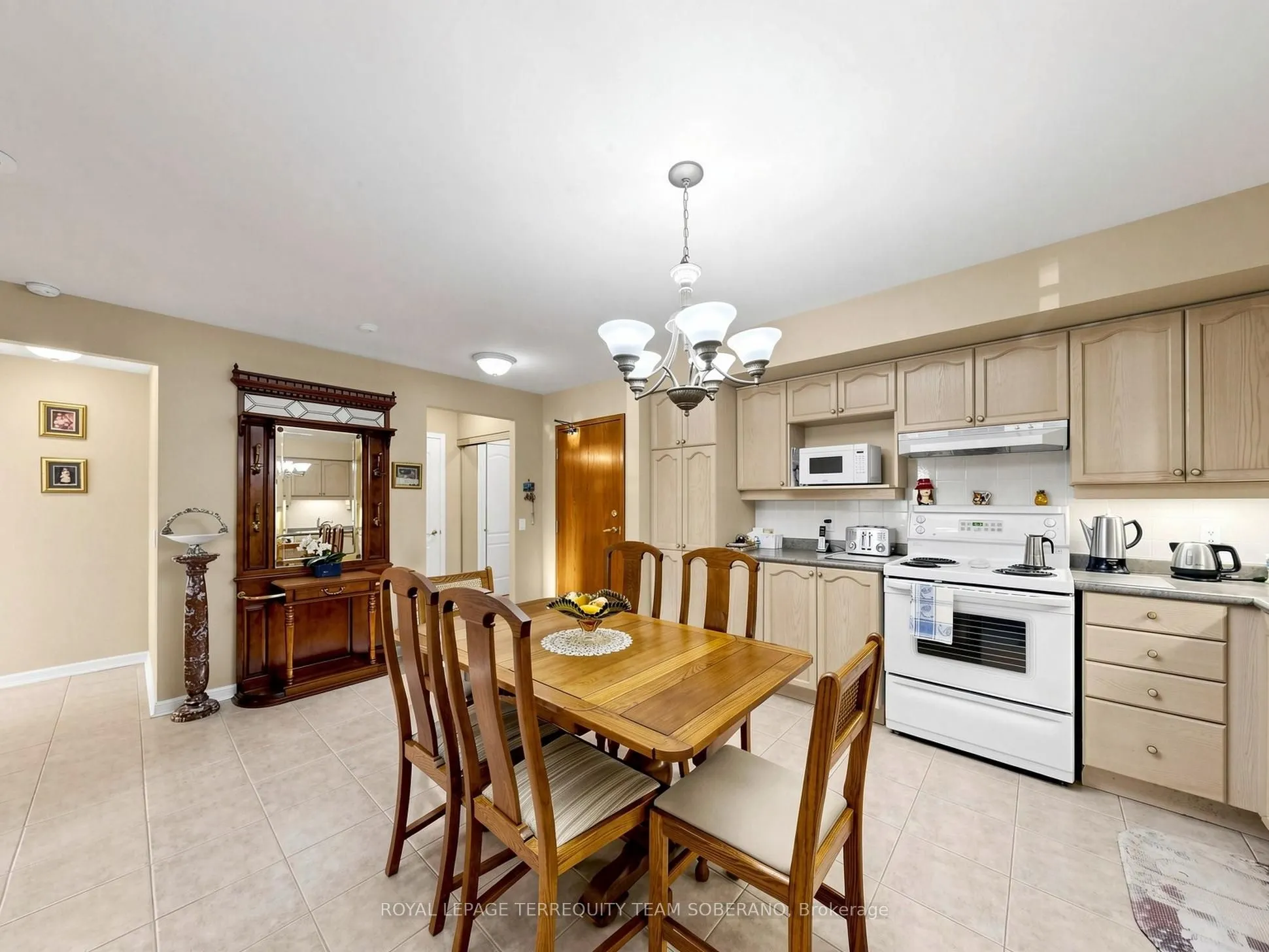 2506 Rutherford Road #212