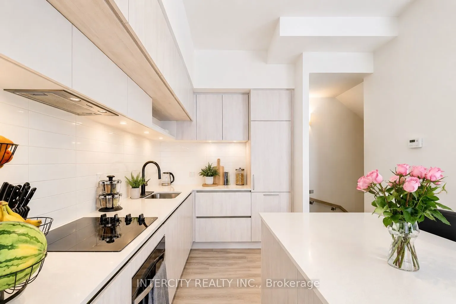 11 David Eyer Road #1504