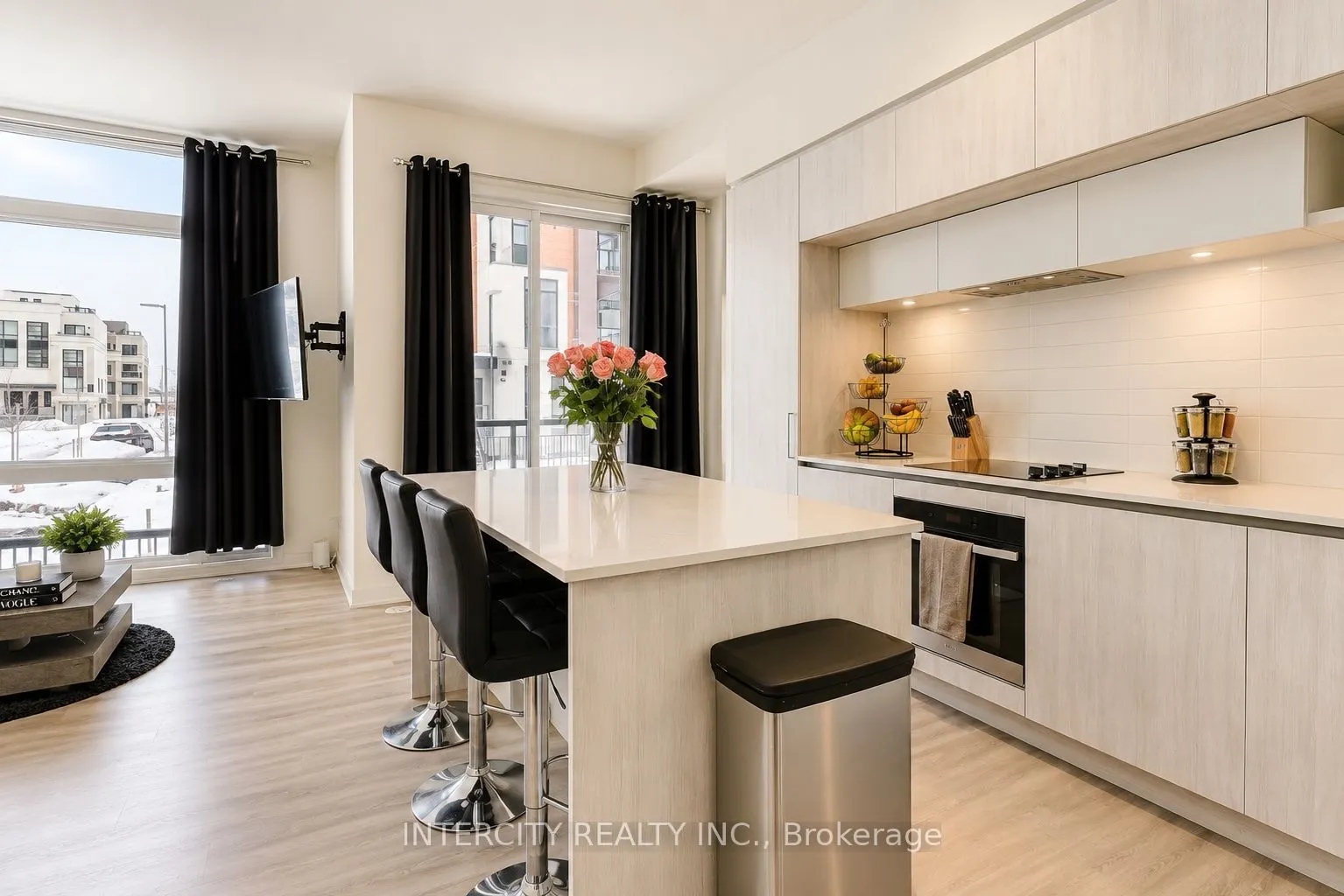 11 David Eyer Road #1504