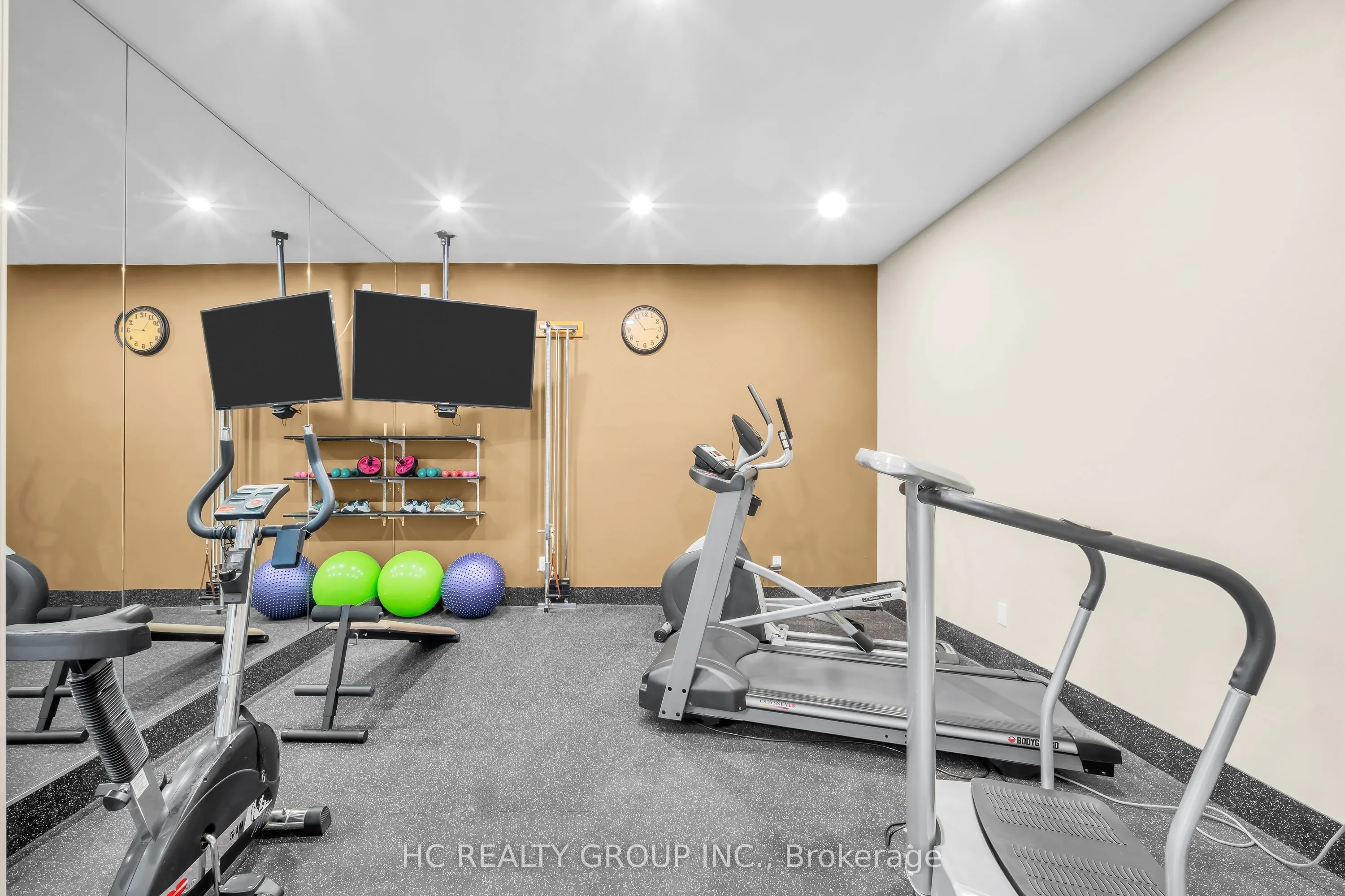 11584 Highway 48