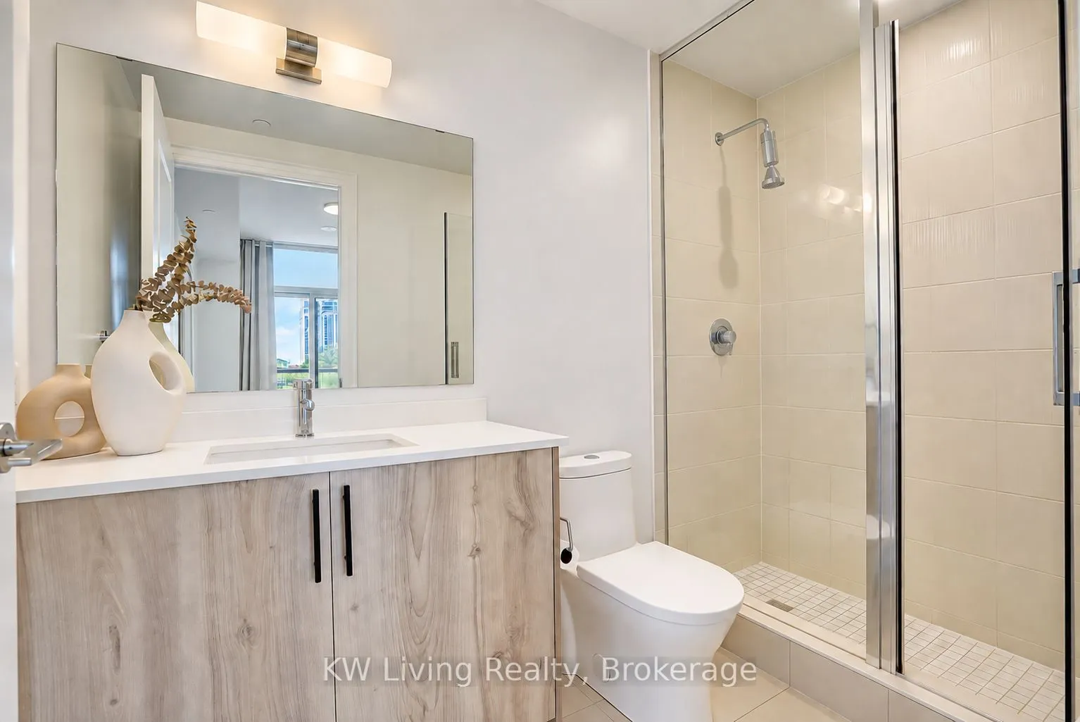10 Gatineau Drive #515