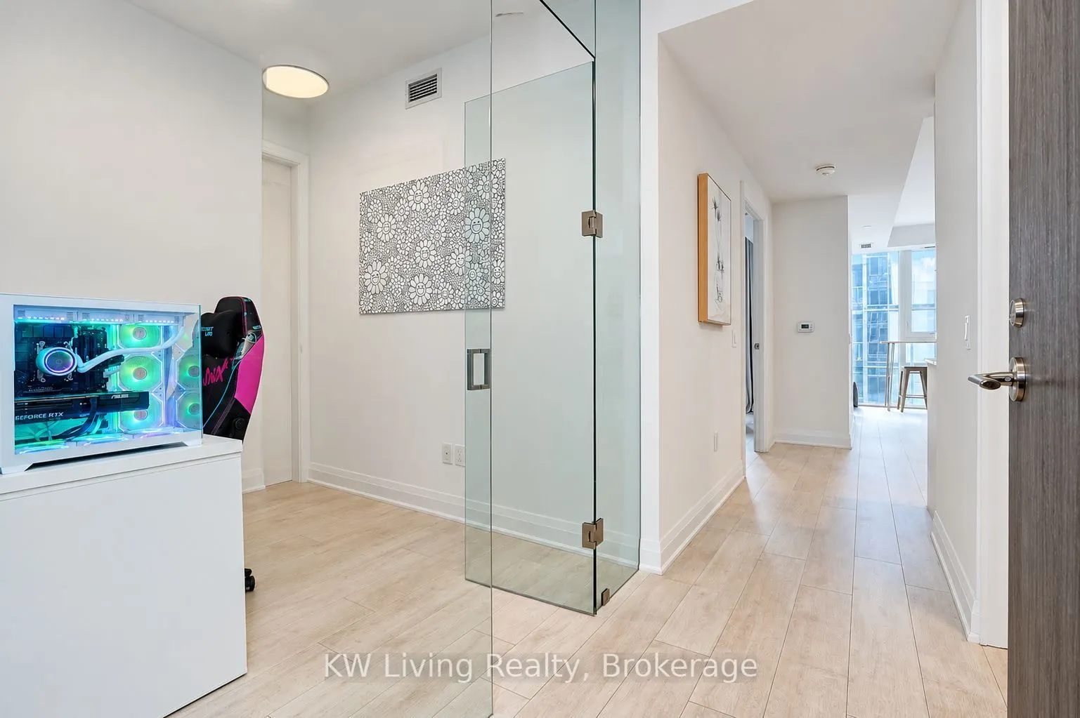 10 Gatineau Drive #515
