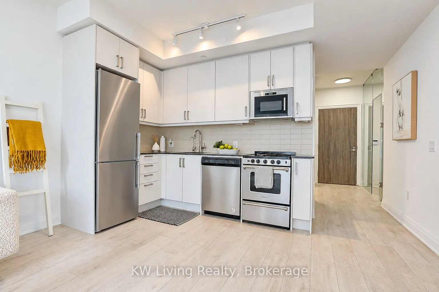 10 Gatineau Drive #515