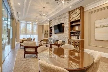 10 Gatineau Drive #515