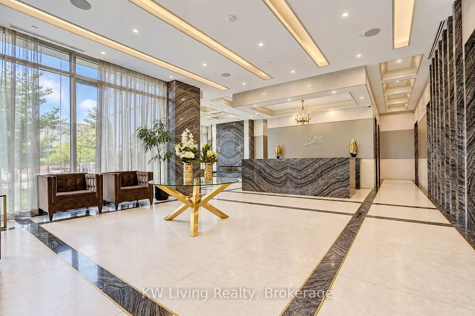 10 Gatineau Drive #515