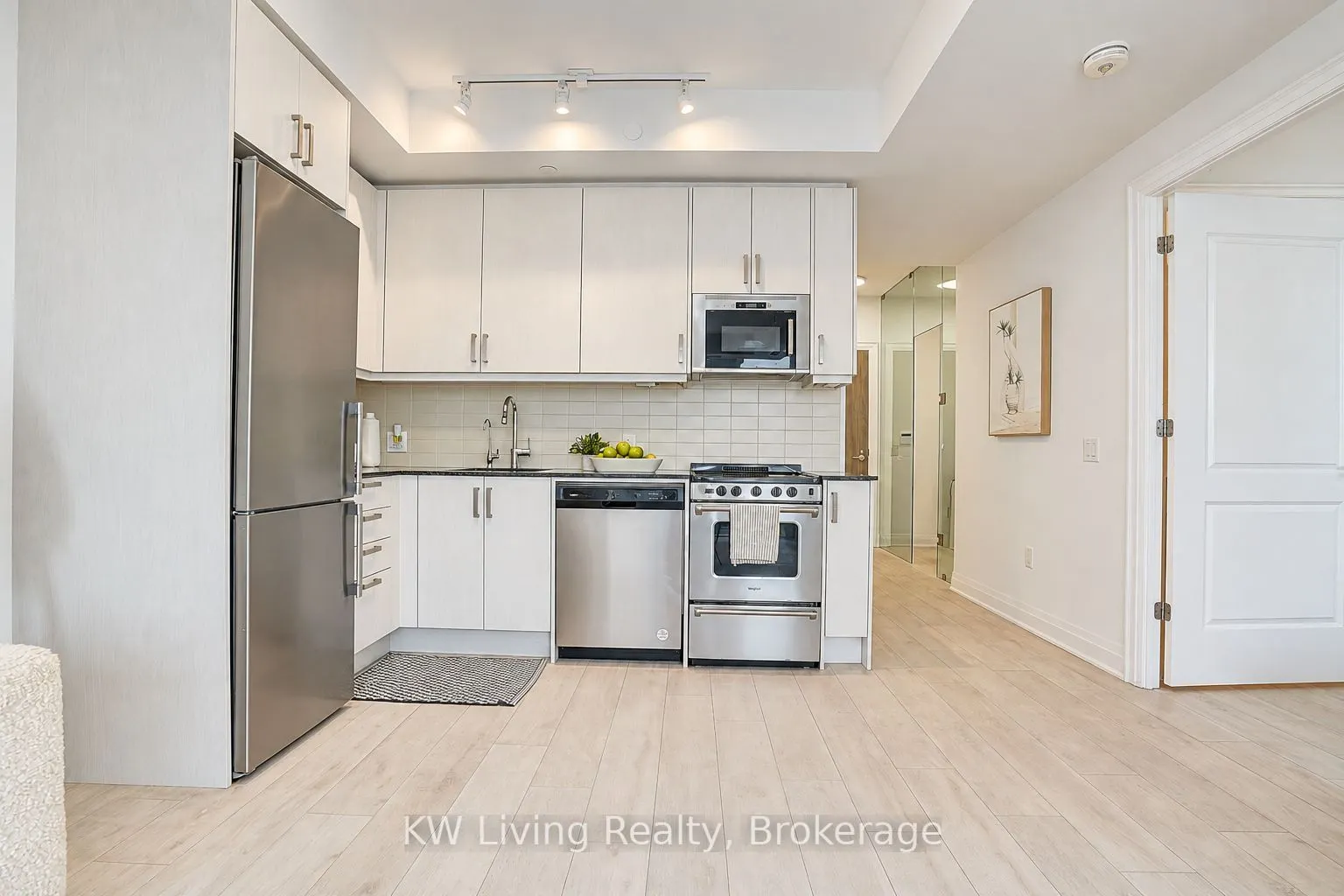 10 Gatineau Drive #515