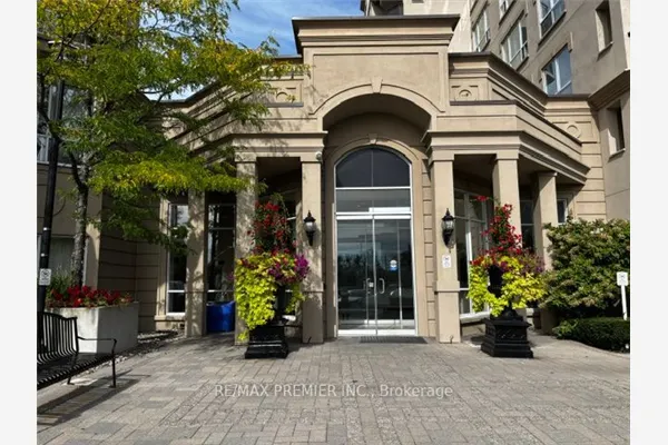 2 Maison Parc Court #712