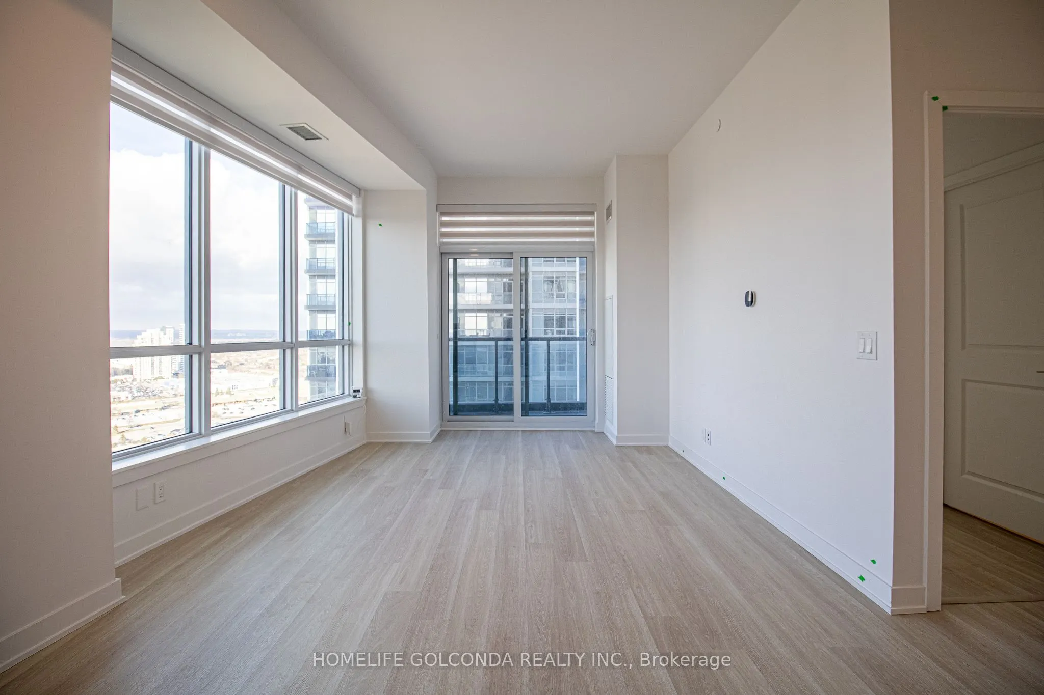 30 upper mall Way #2507