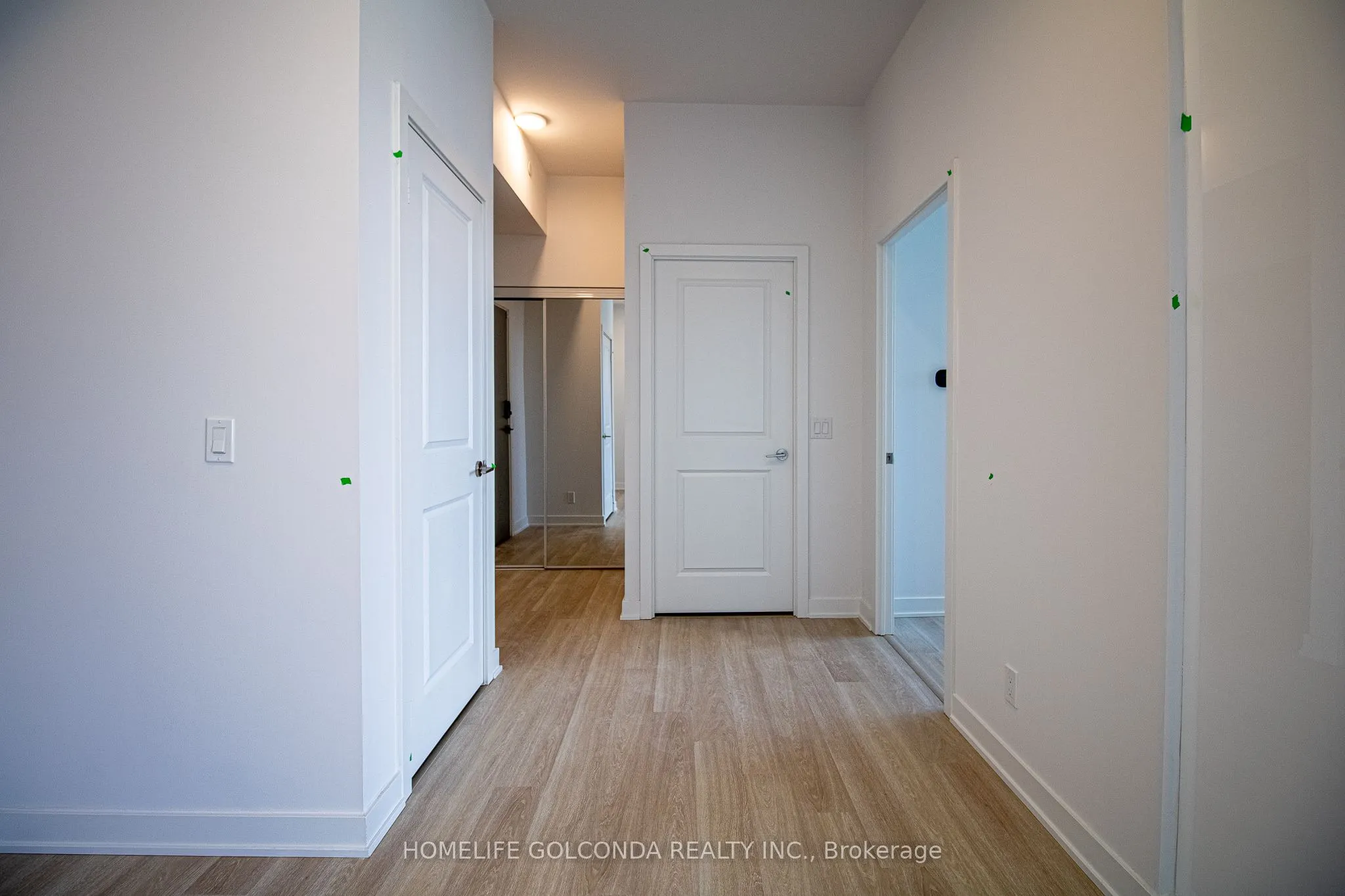 30 upper mall Way #2507