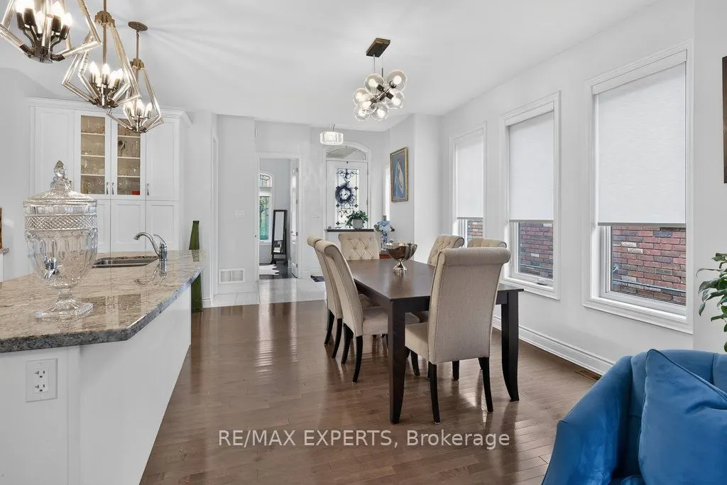 19 Westmount Drive #15
